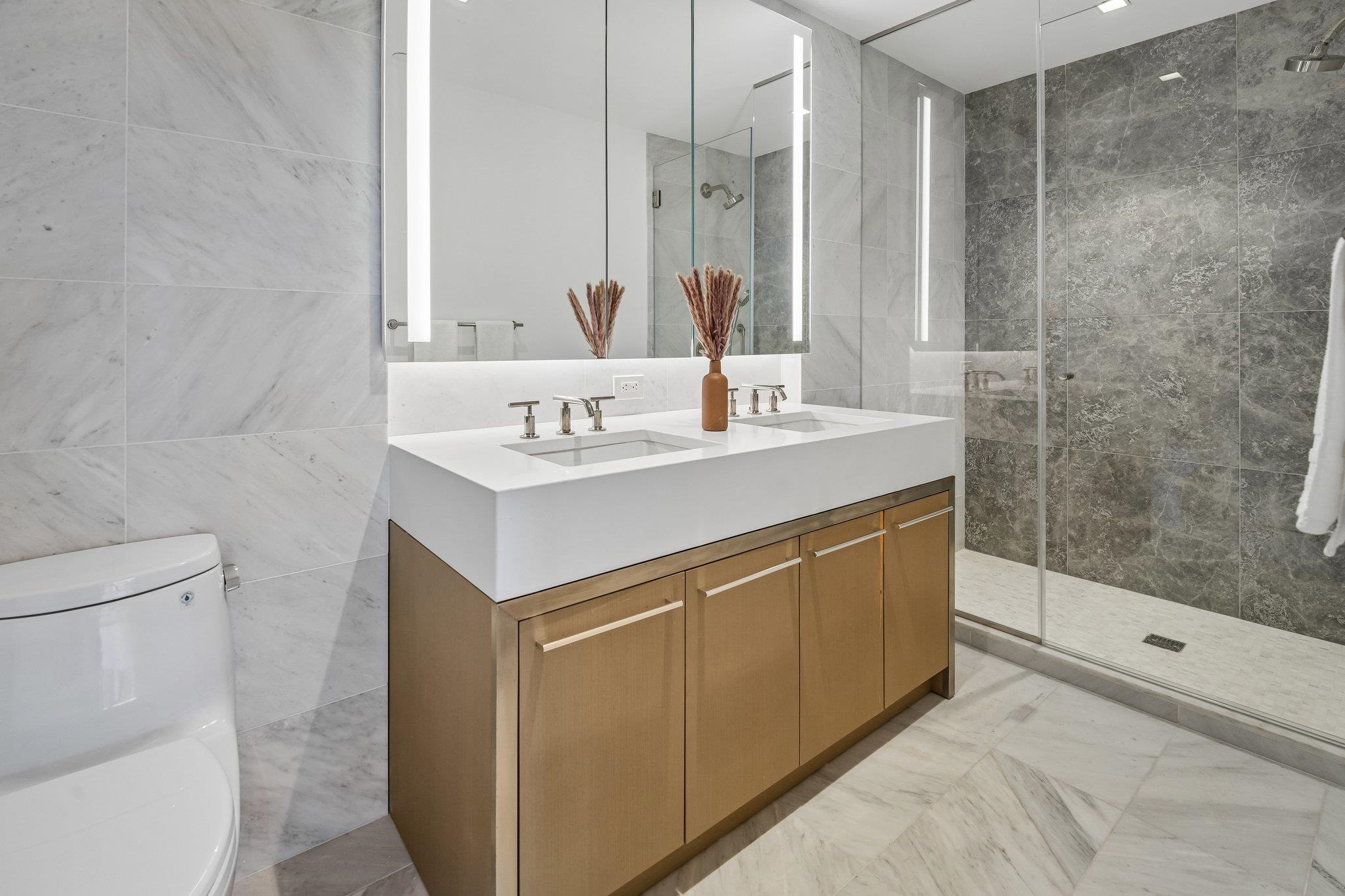 75 Park Lane South 2107 Property Photo 18