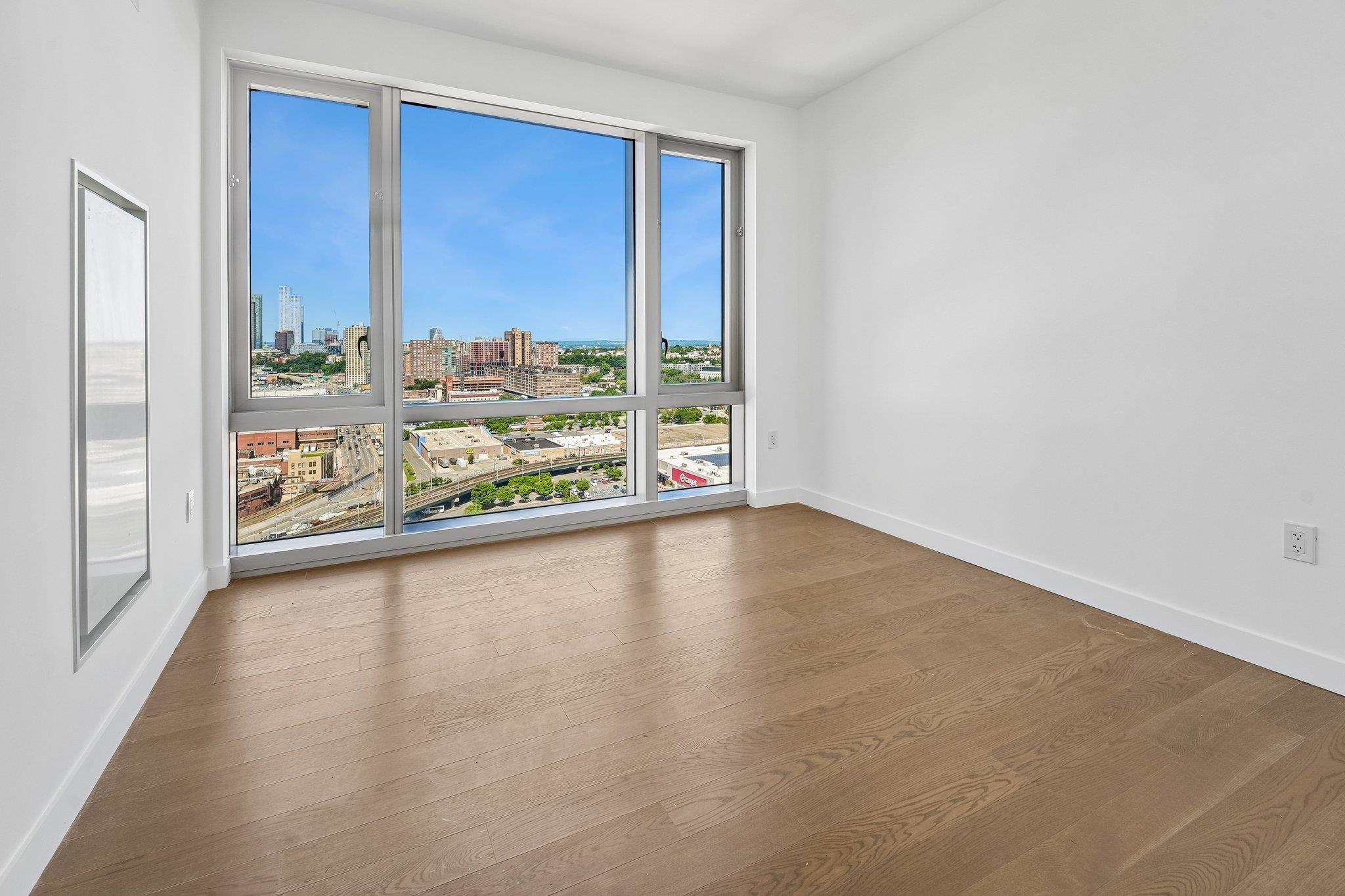 75 Park Lane South 2107 Property Photo 19