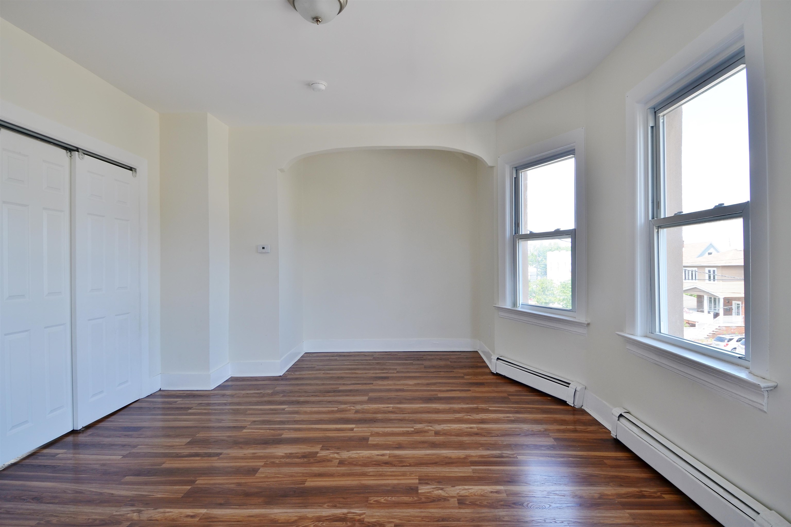135 Lord Ave 2 Property Photo 4