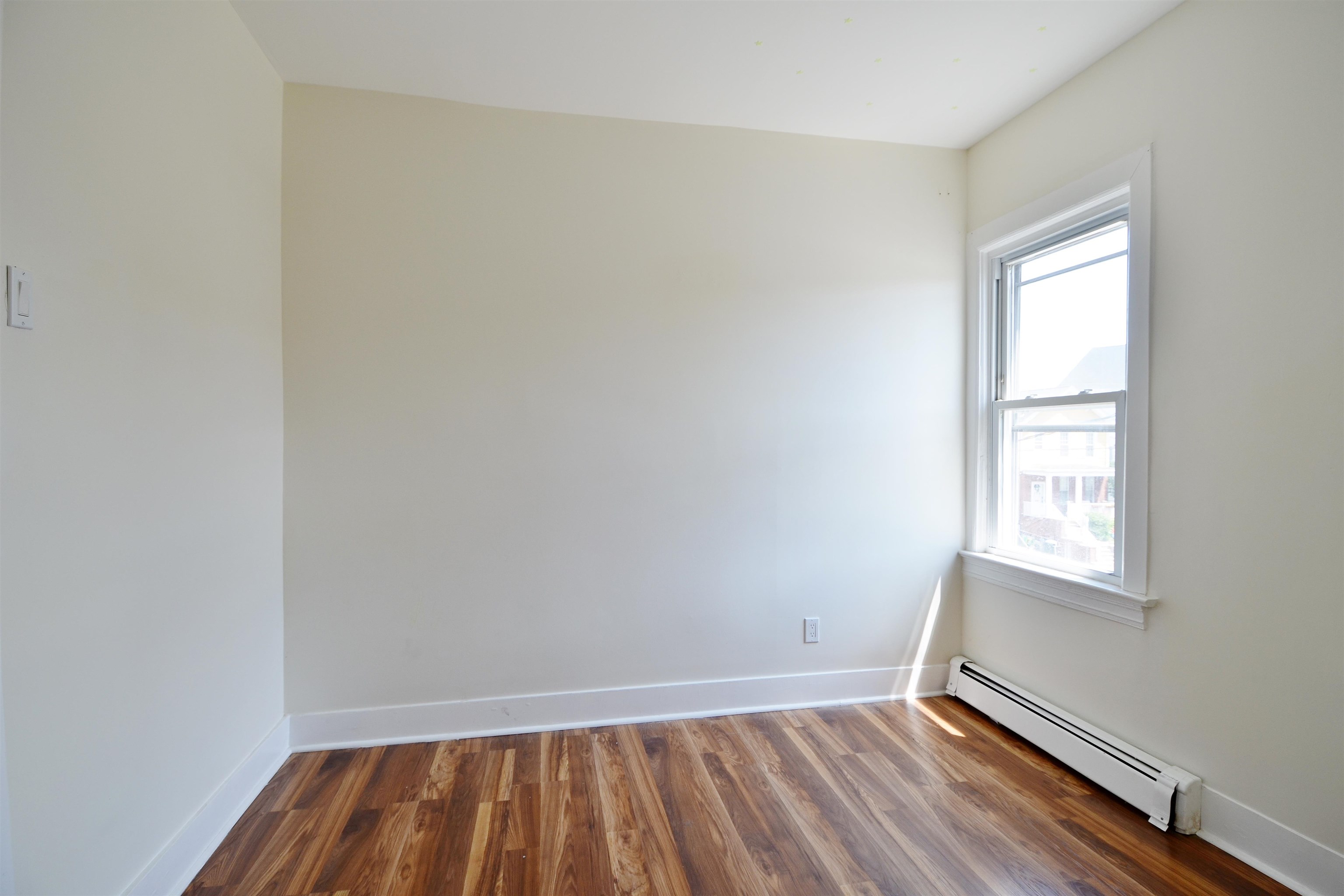 135 Lord Ave 2 Property Photo 12