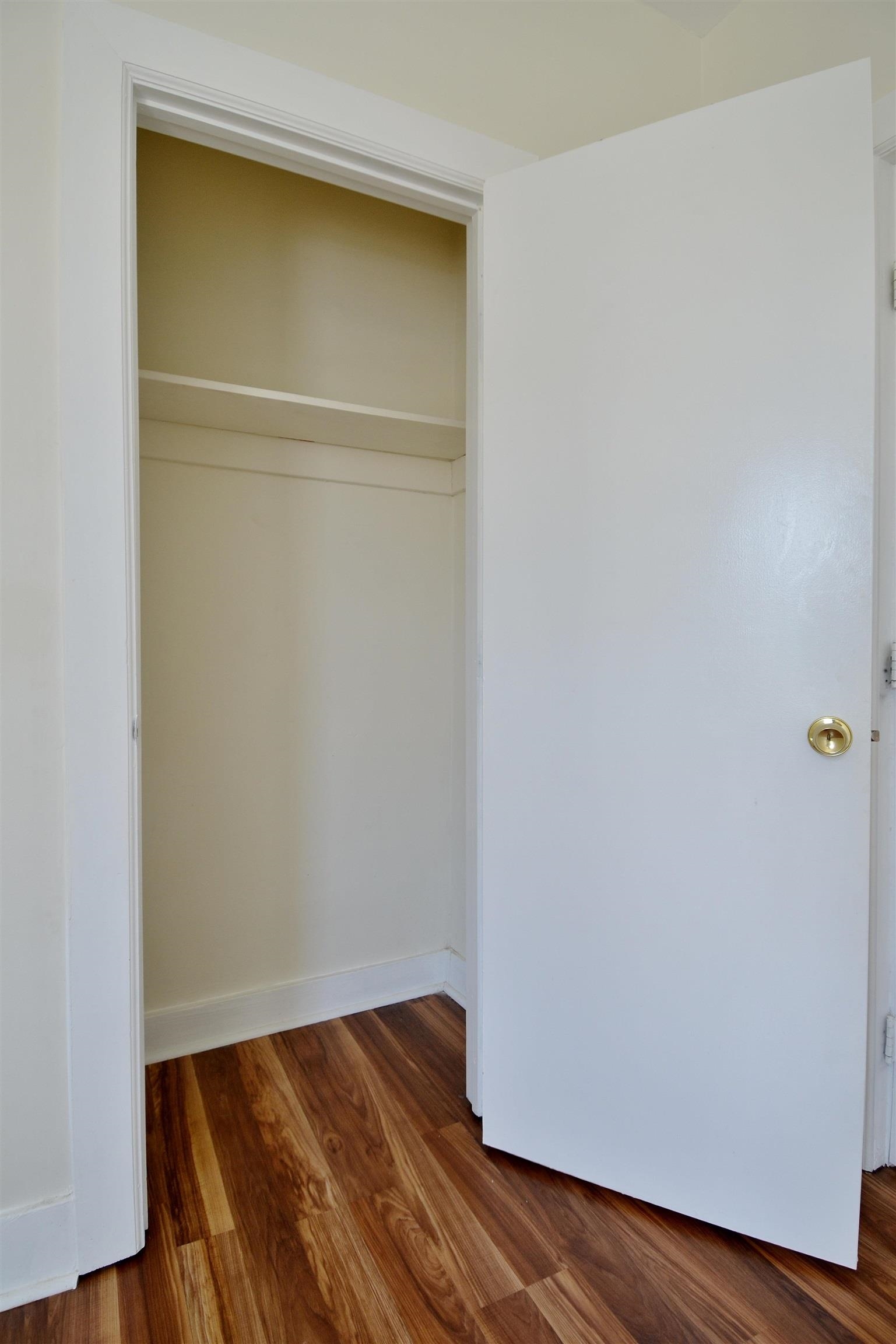135 Lord Ave 2 Property Photo 13