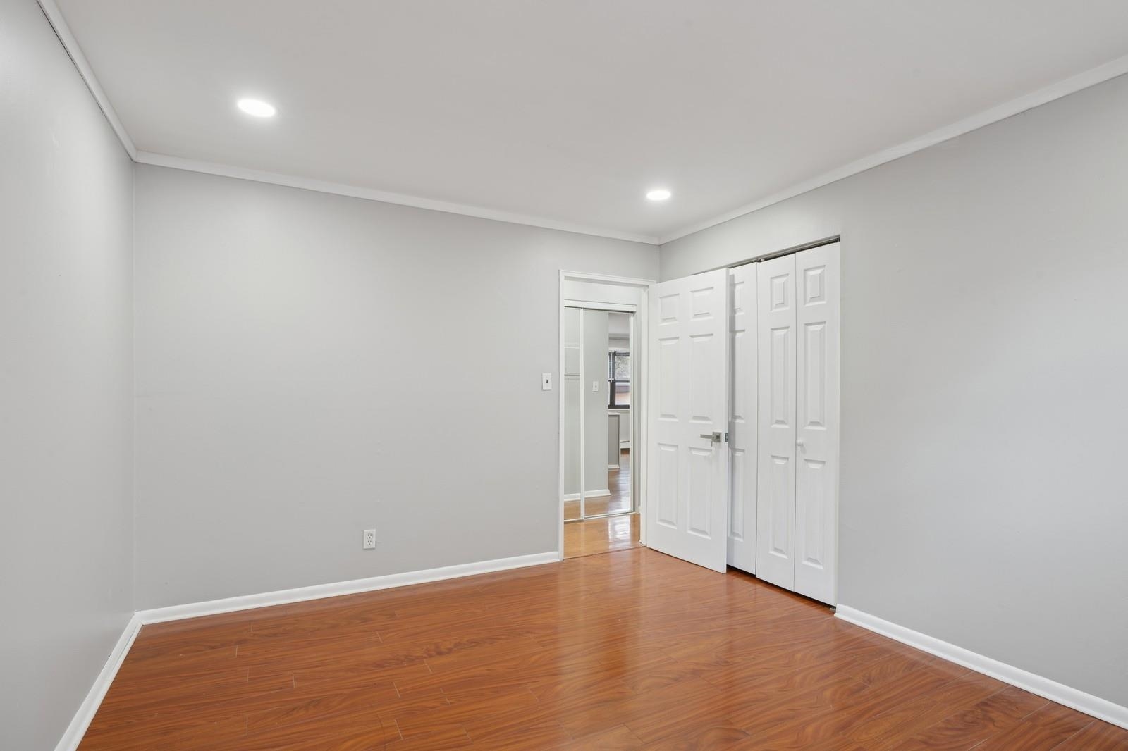 56-58 68th St 7 Property Photo 15