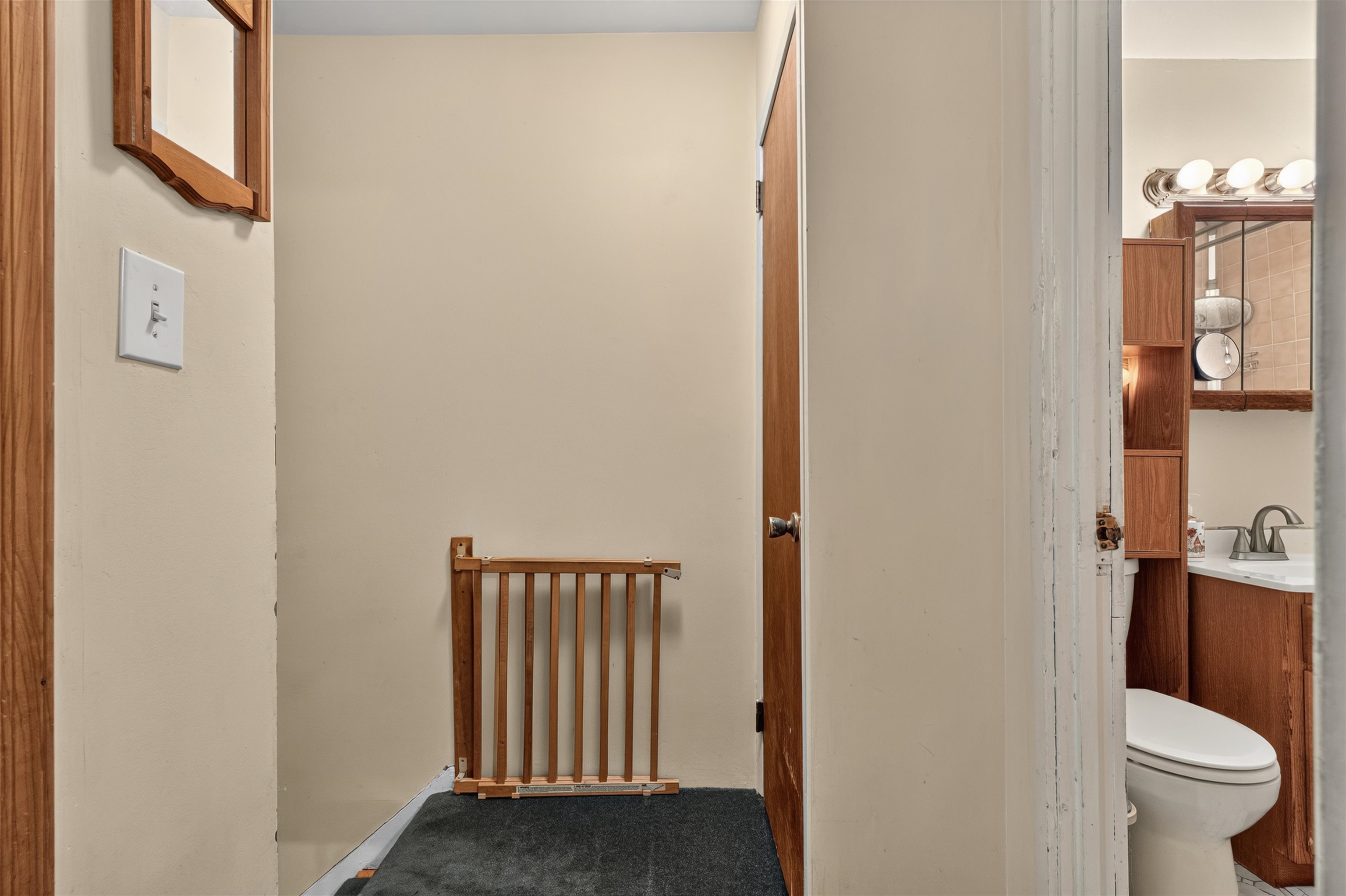 83 Zabriskie Ave Property Photo 10