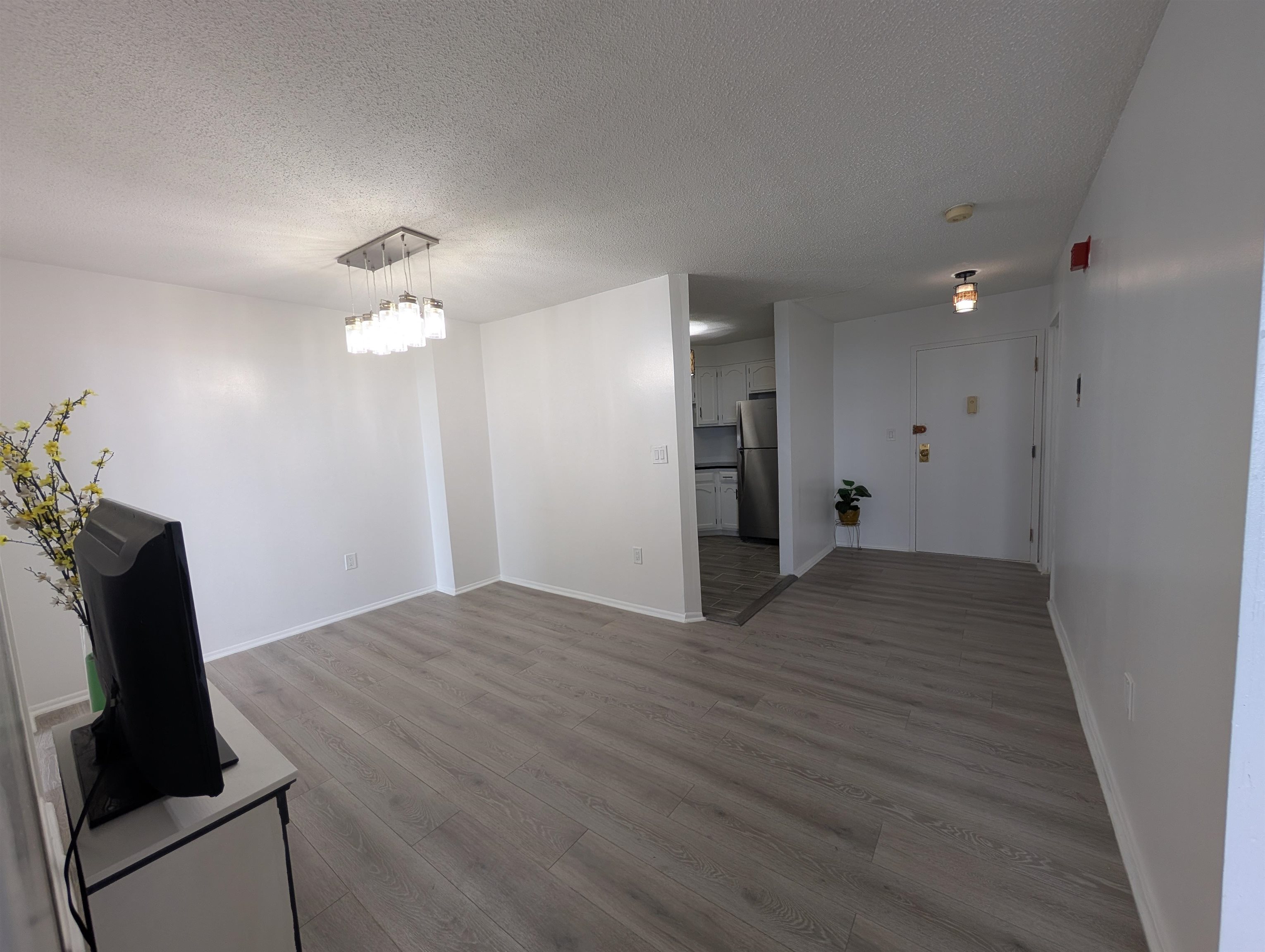 918 Harmon Cove Tower 918 Property Photo 5