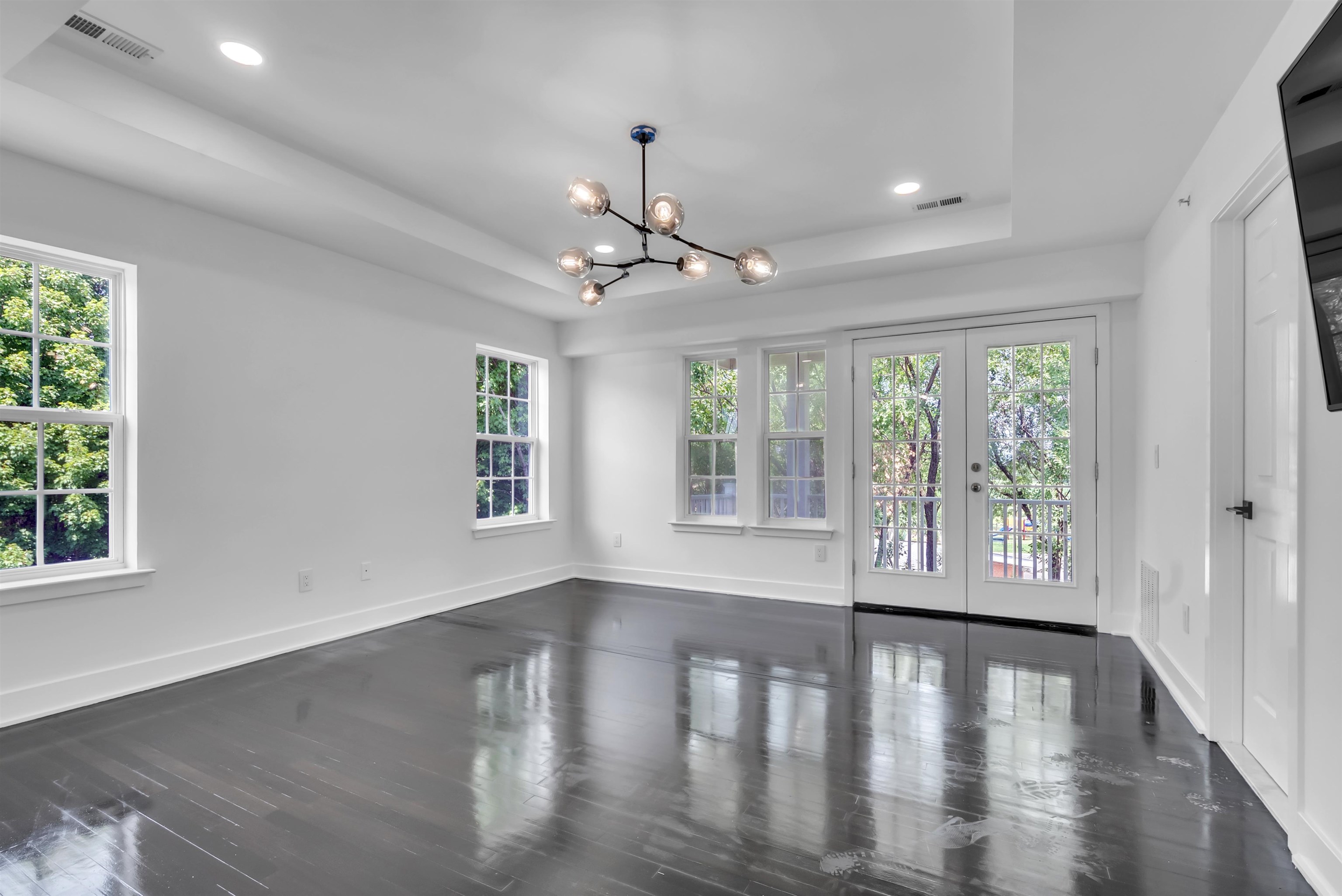 8 Creekside Ct Property Photo 19