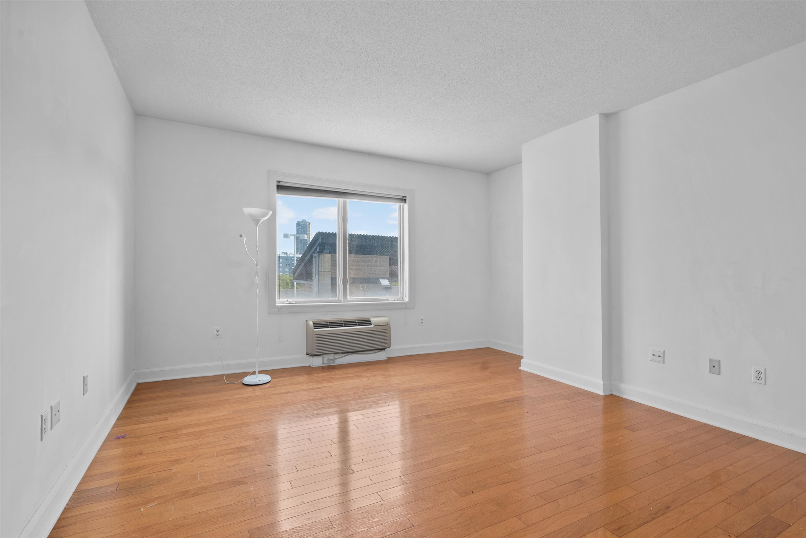 5109 City Pl Property Photo 6