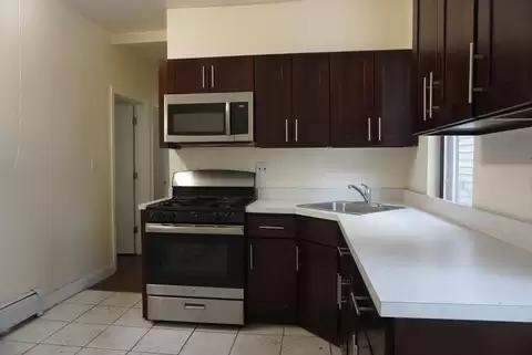 852 West Side Ave Property Photo 2