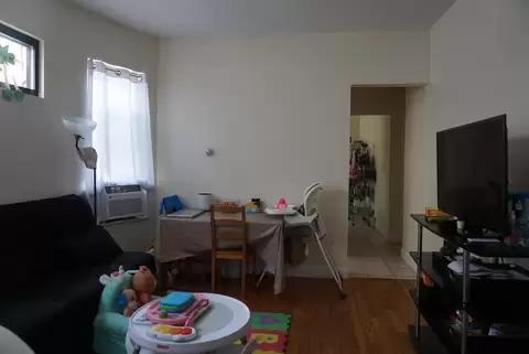 852 West Side Ave Property Photo 7