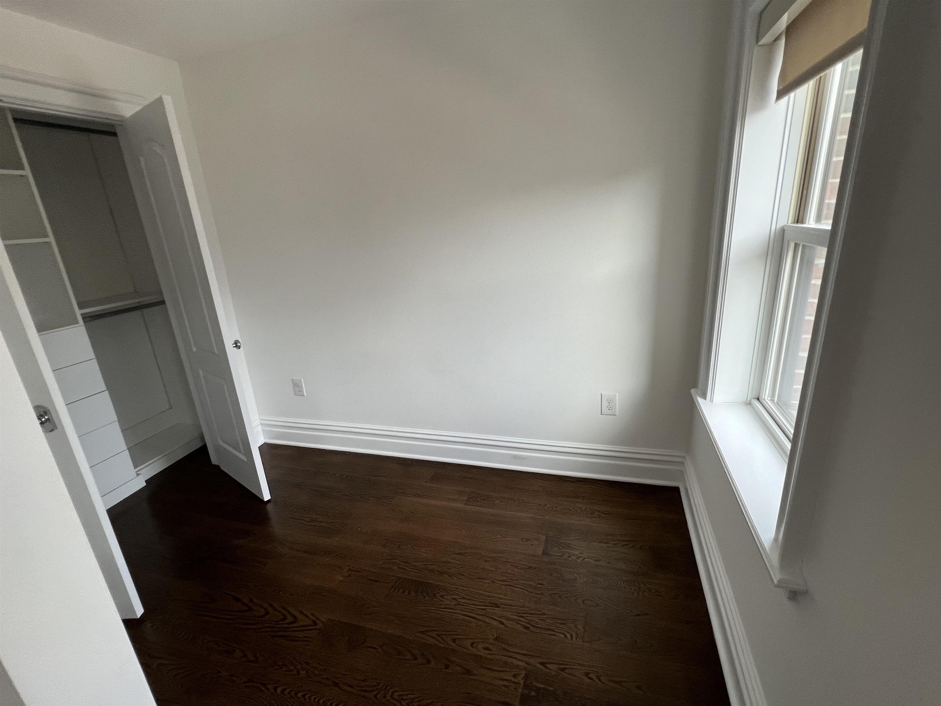 348.5 5th St Property Photo 10