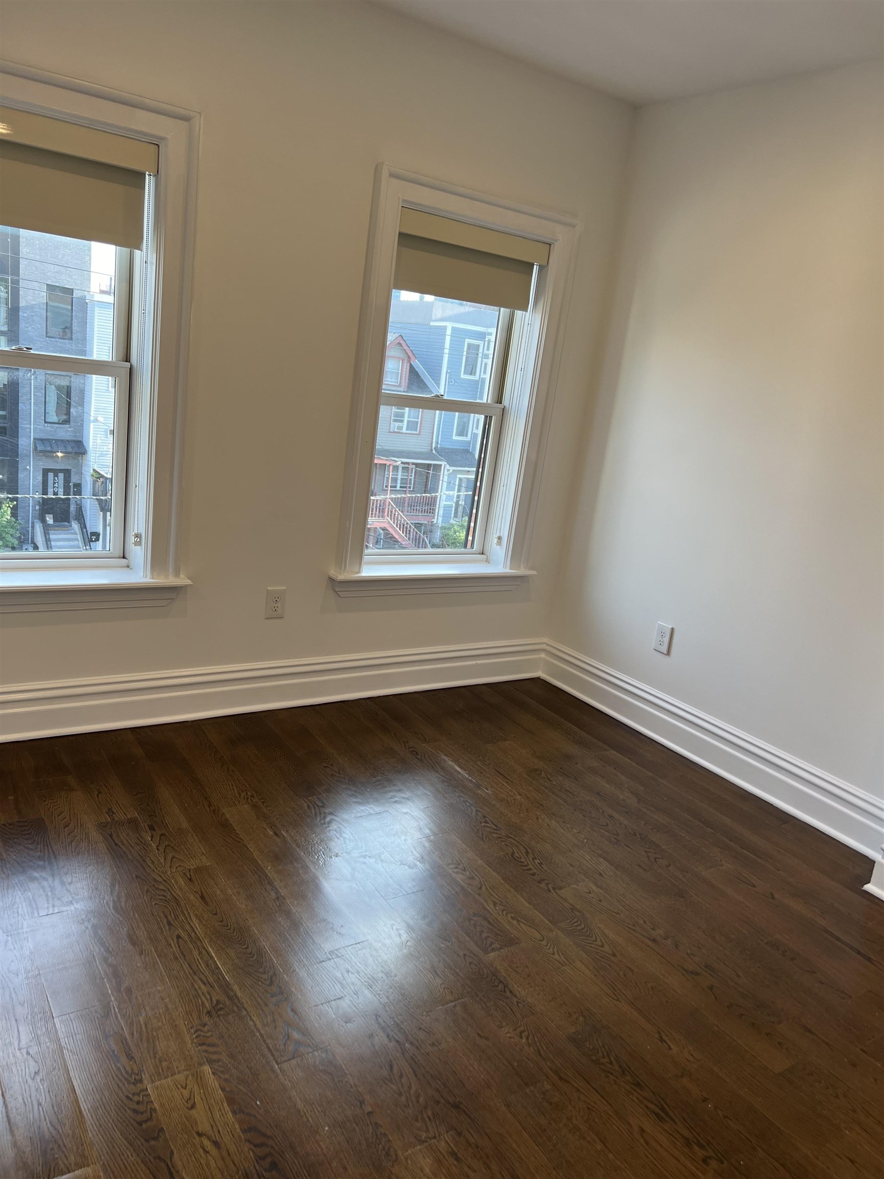 348.5 5th St Property Photo 20