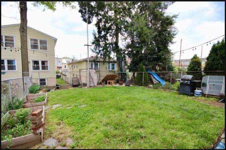 204 Sherman Ave Property Photo 5