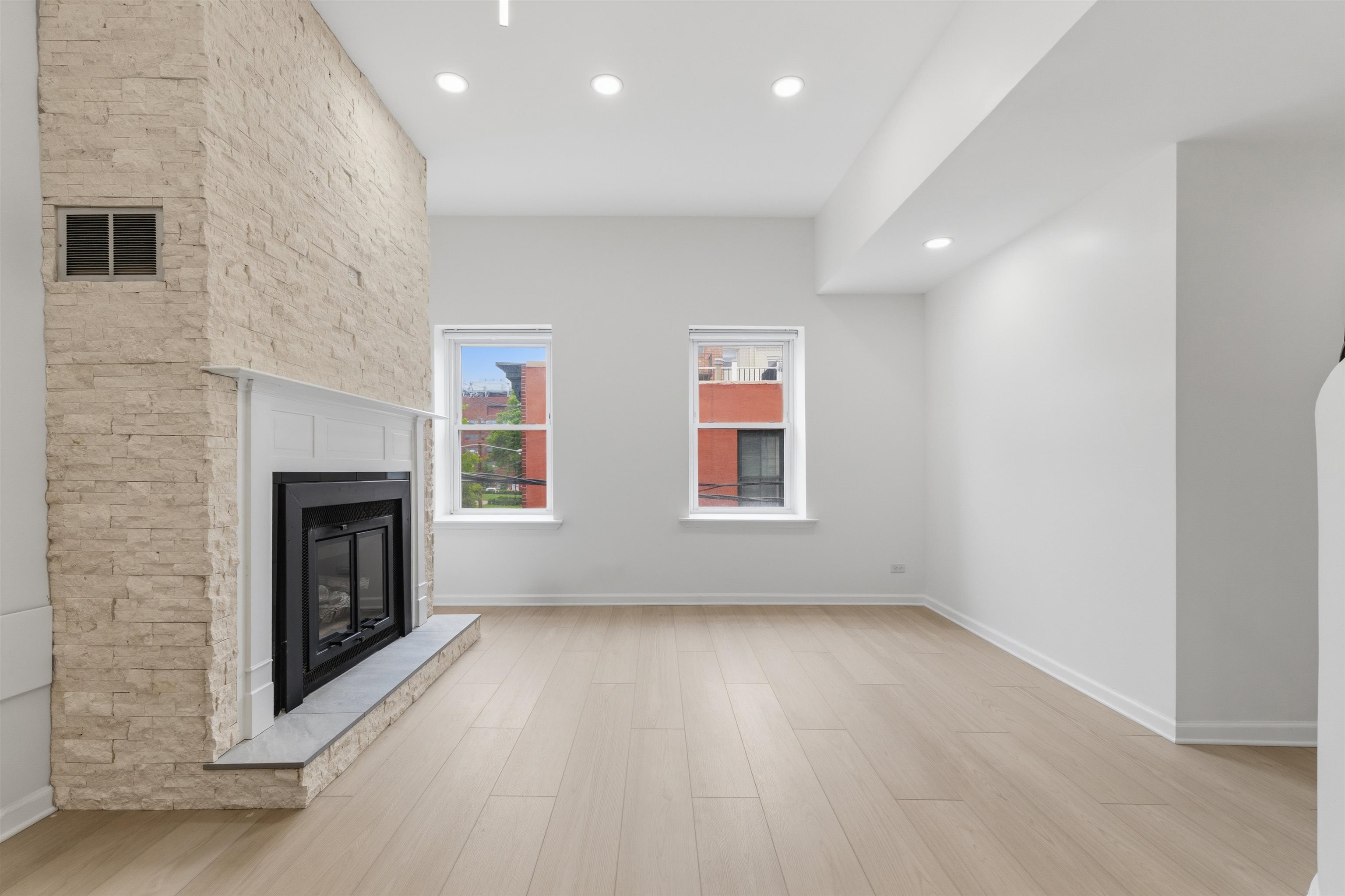 61 5th St 3 Property Photo 6