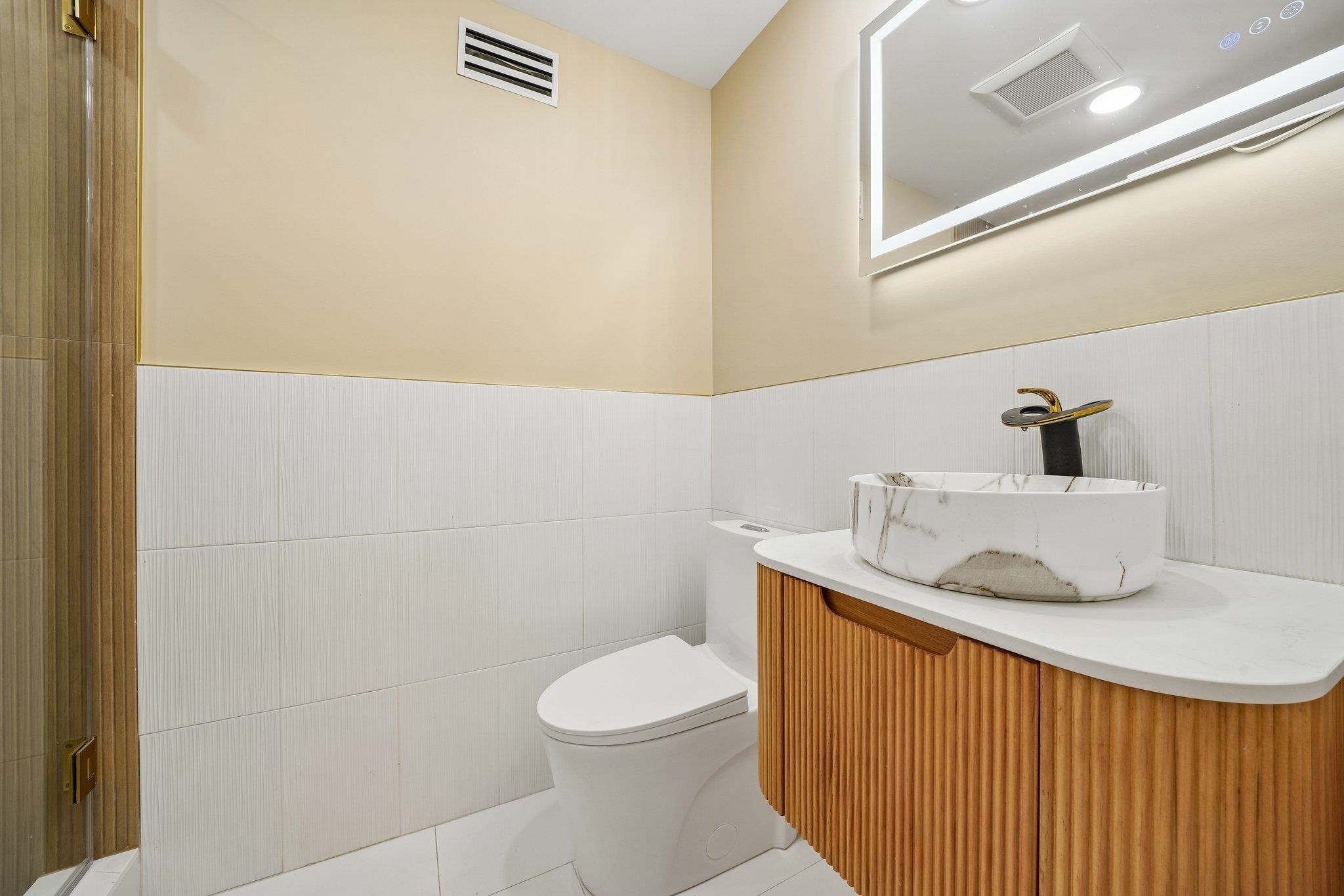 33 Bleecker St 1 Property Photo 18