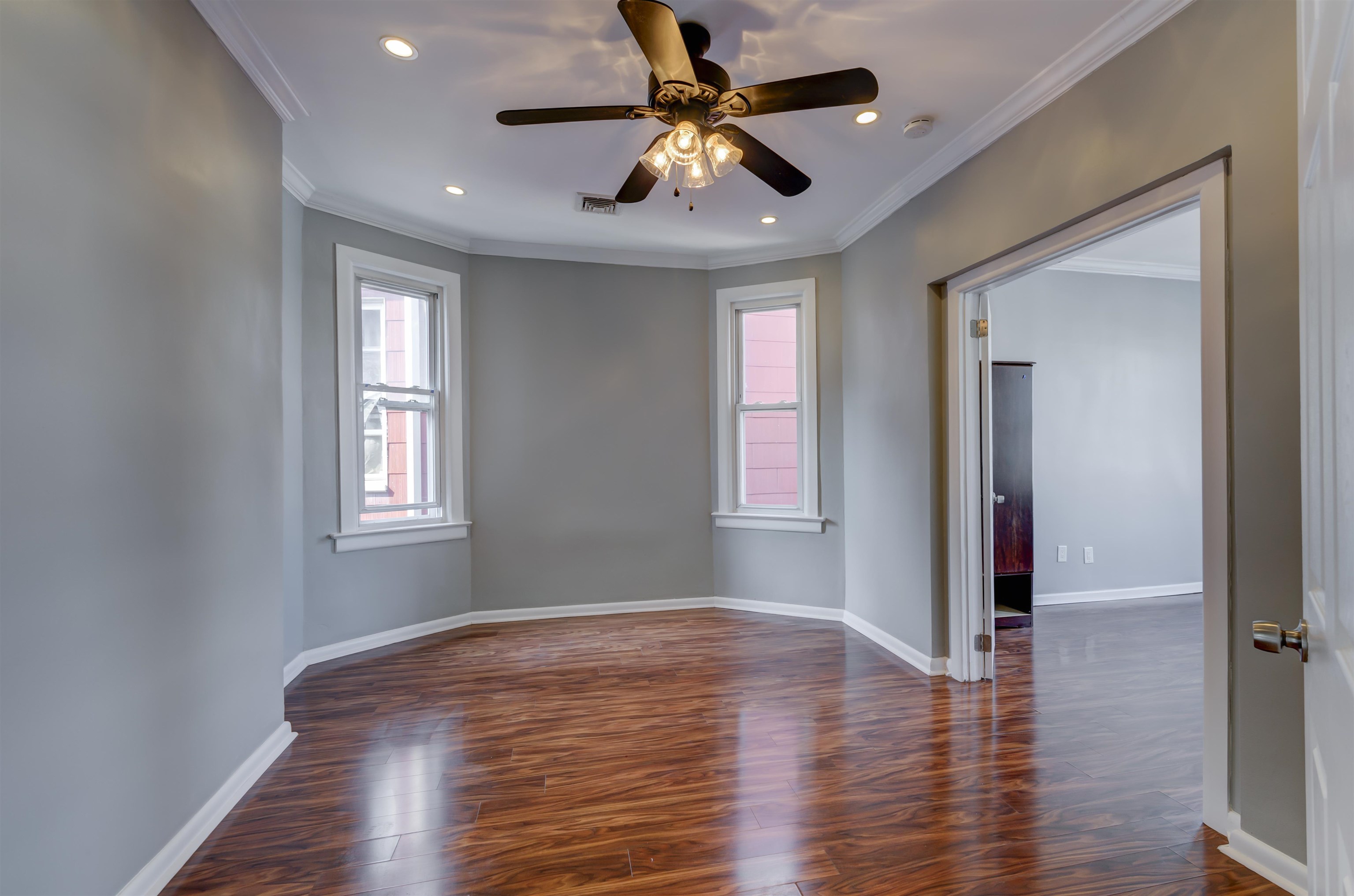 98 Trask Ave 2 Property Photo 1