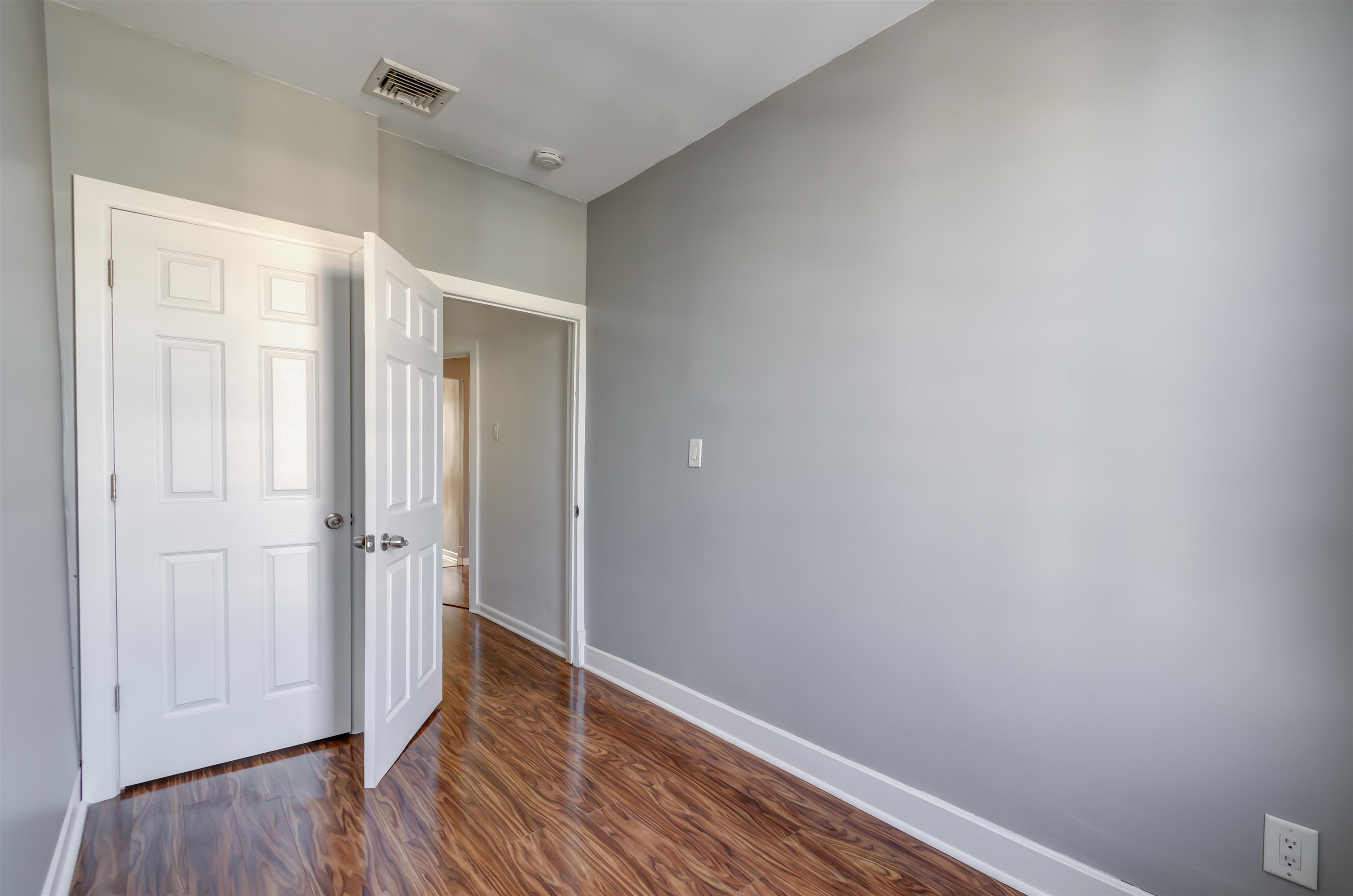 98 Trask Ave 2 Property Photo 7