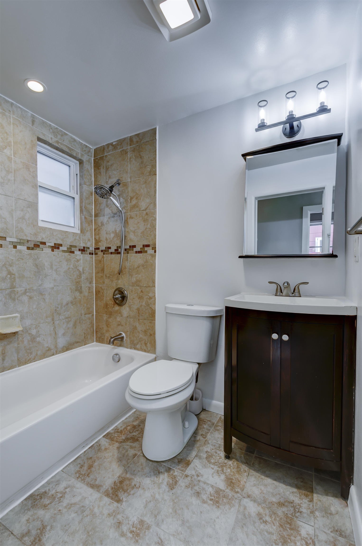 98 Trask Ave 2 Property Photo 12