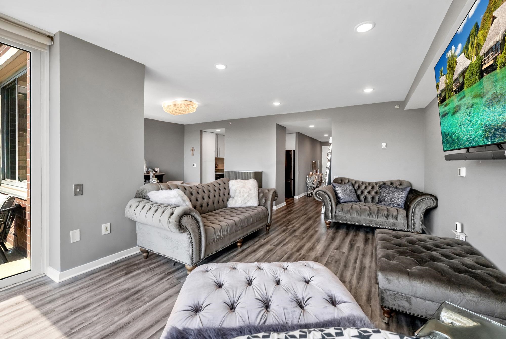 916 Hudson Park Property Photo 11