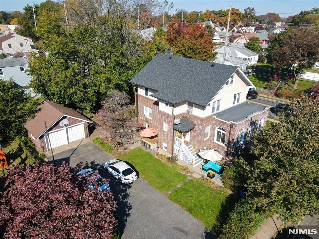 168 West Passaic St Property Photo 2
