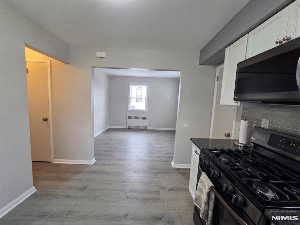 166 Carmita Ave 2 Property Photo 5
