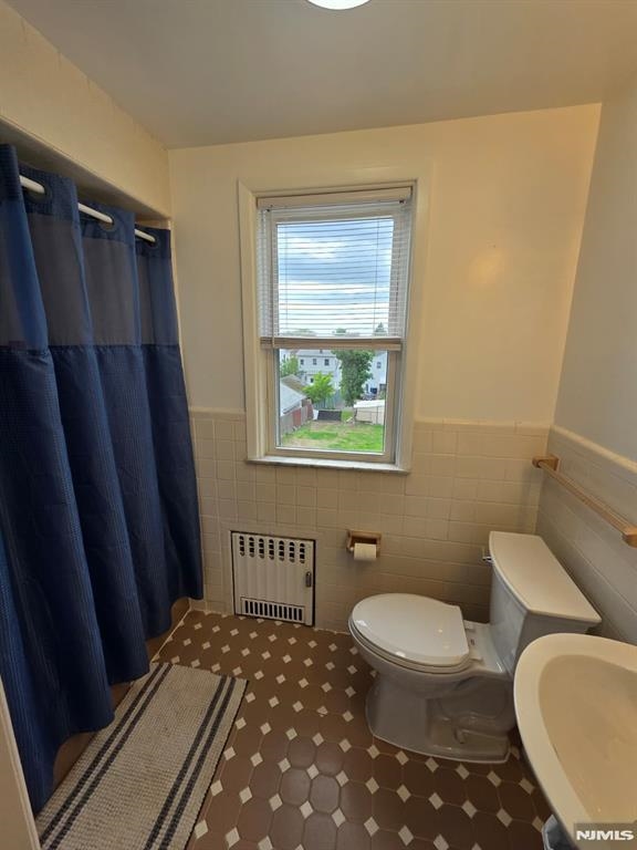 166 Carmita Ave 2 Property Photo 15