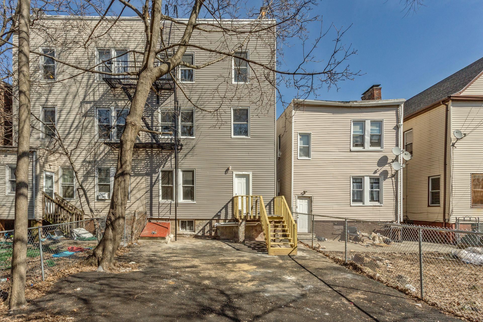 157 Bidwell Ave Property Photo 31