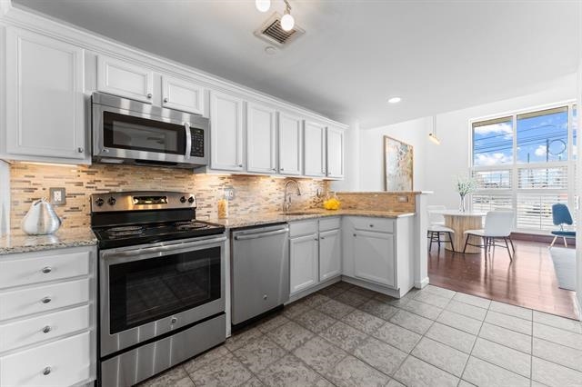 689 Luis M Marin Blvd 107x Property Photo 8