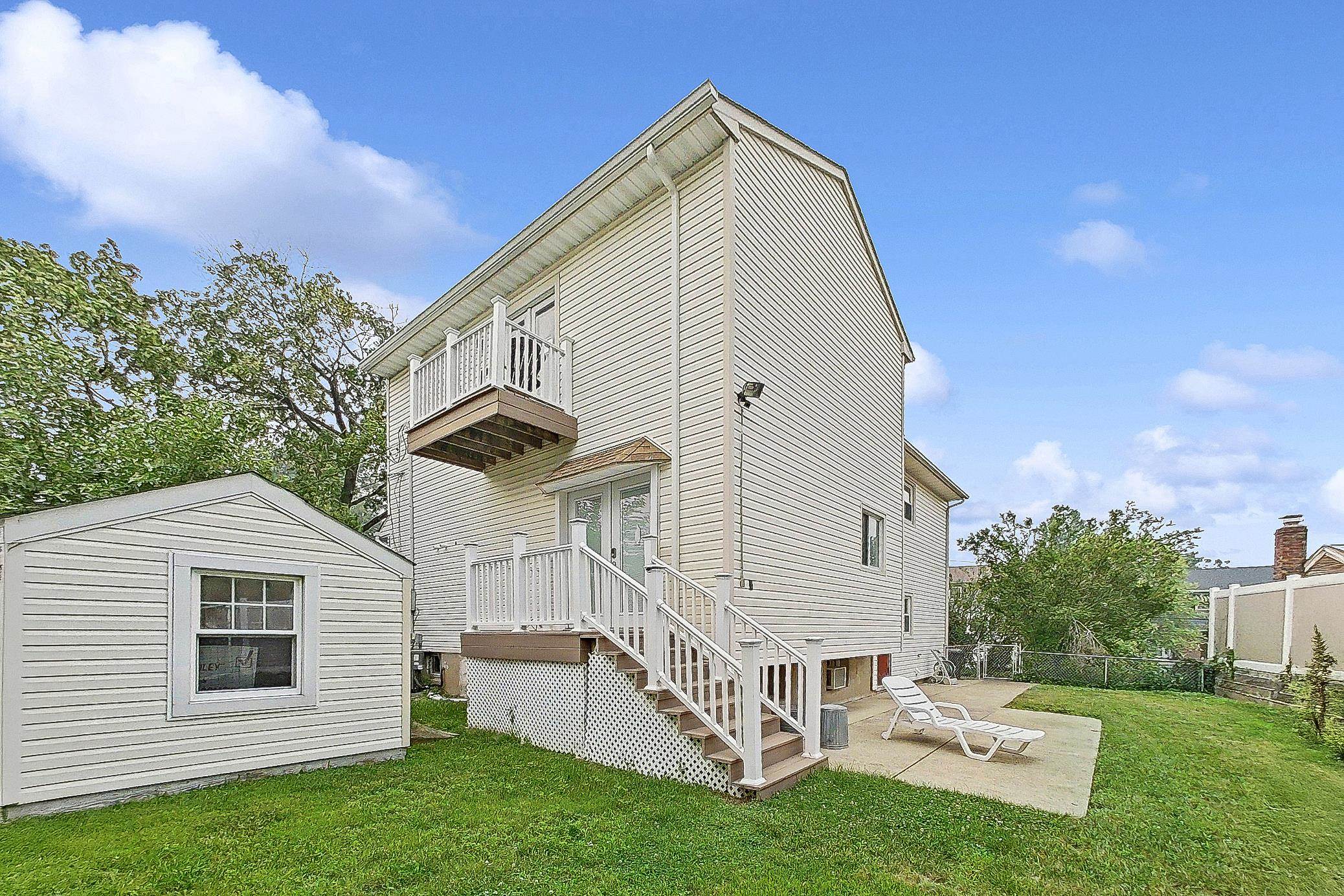 56 Eaton Pl Property Photo 10