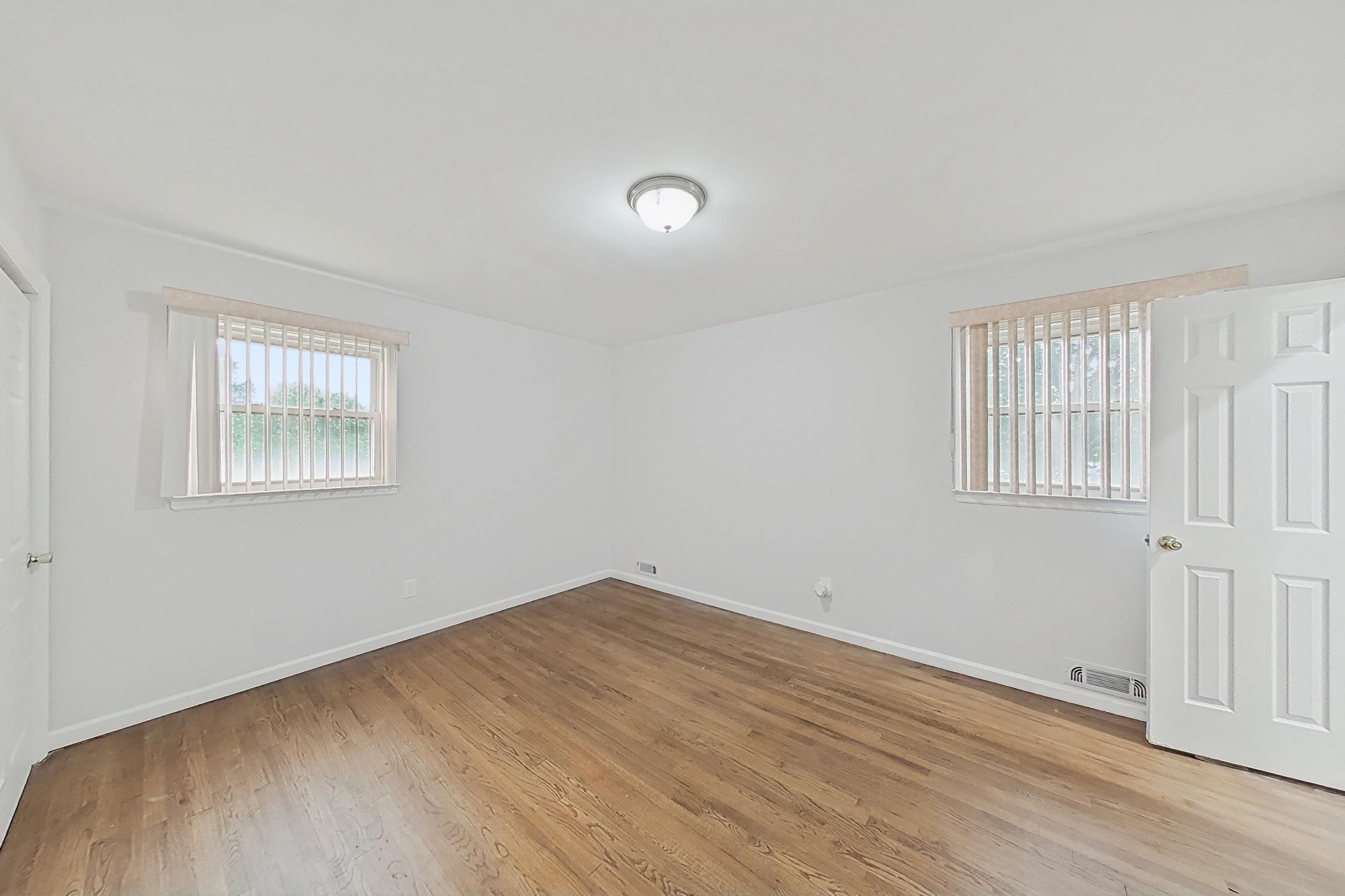 56 Eaton Pl Property Photo 27