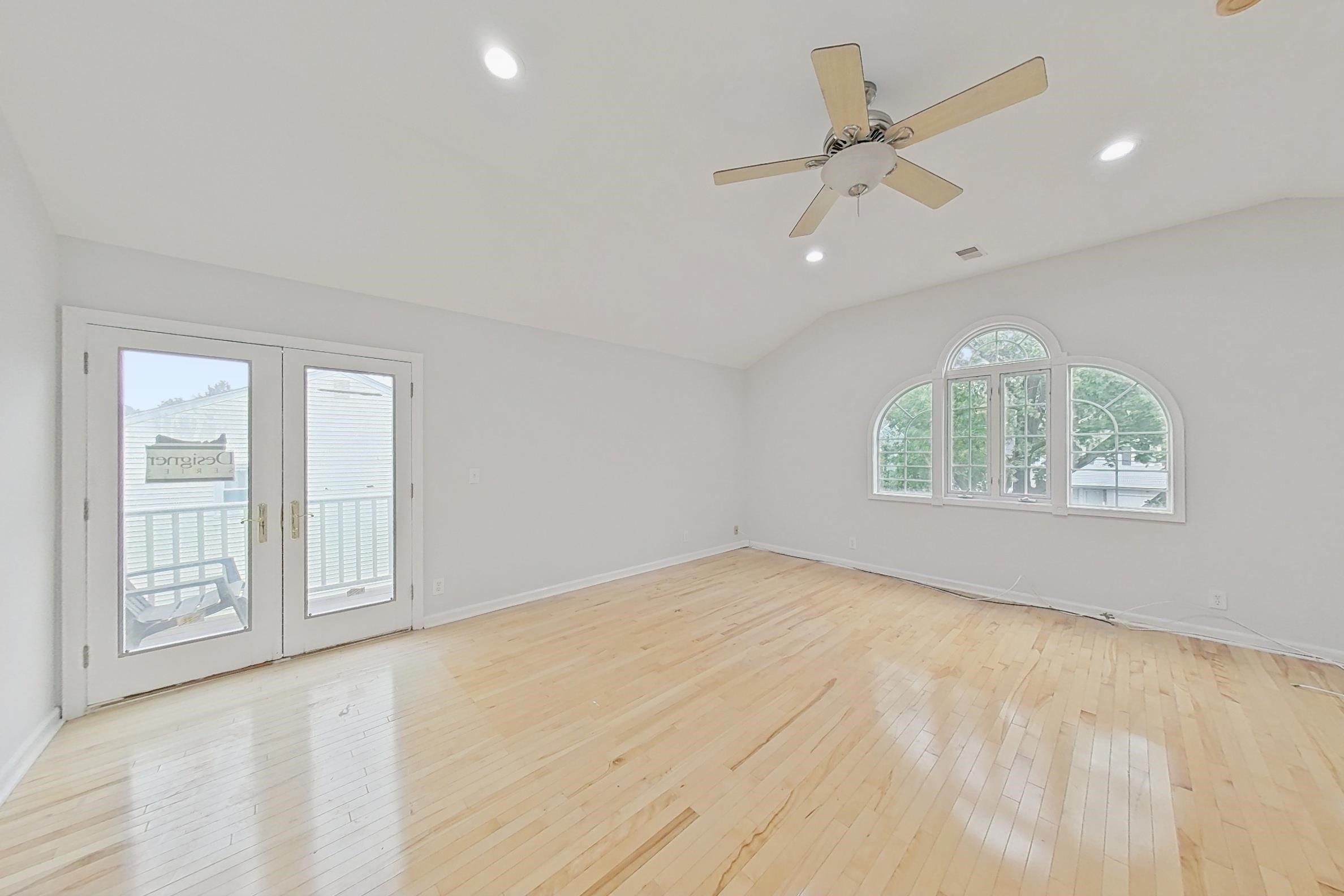 56 Eaton Pl Property Photo 38