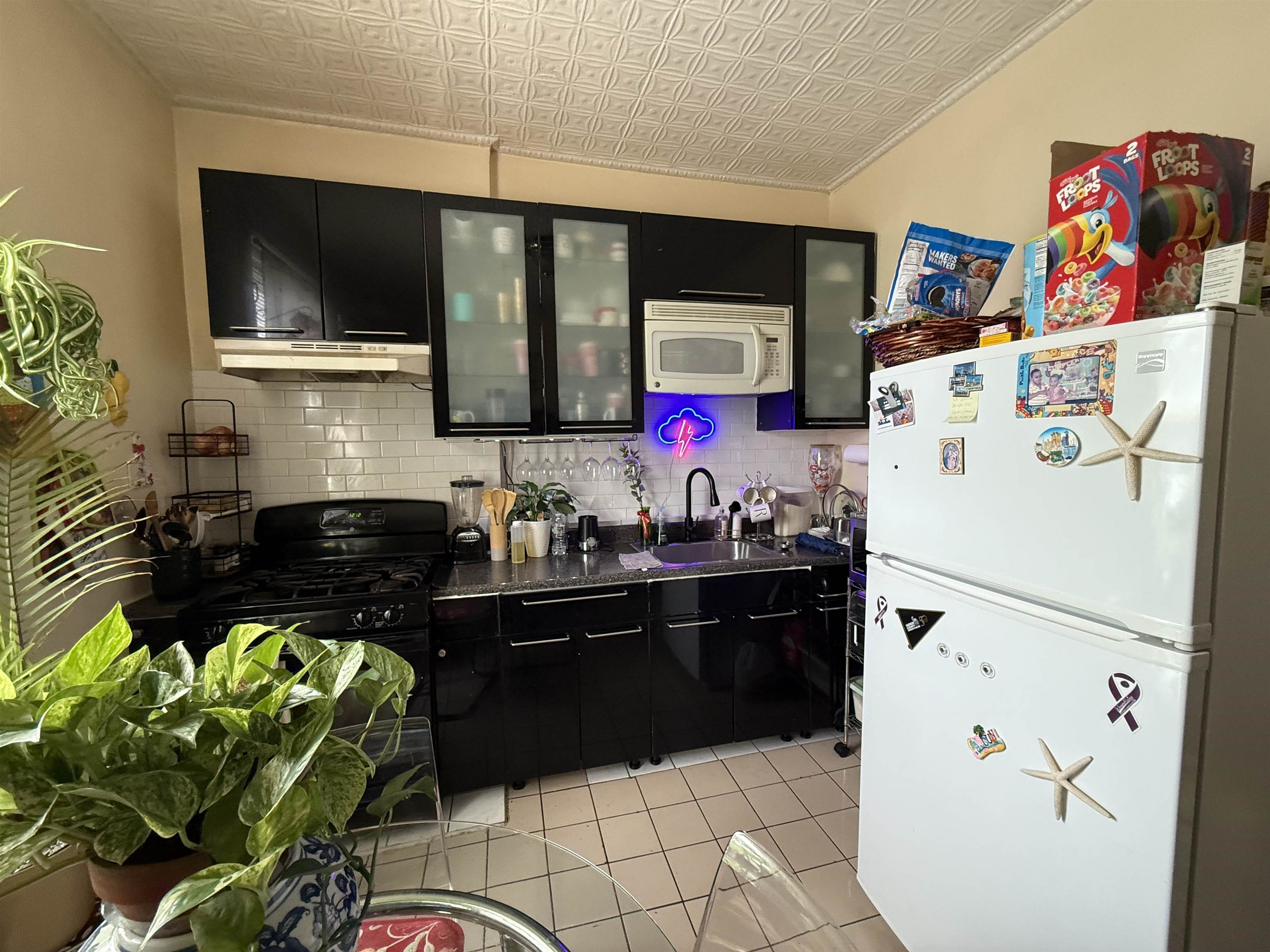 380 Baldwin Ave 3r Property Photo 3