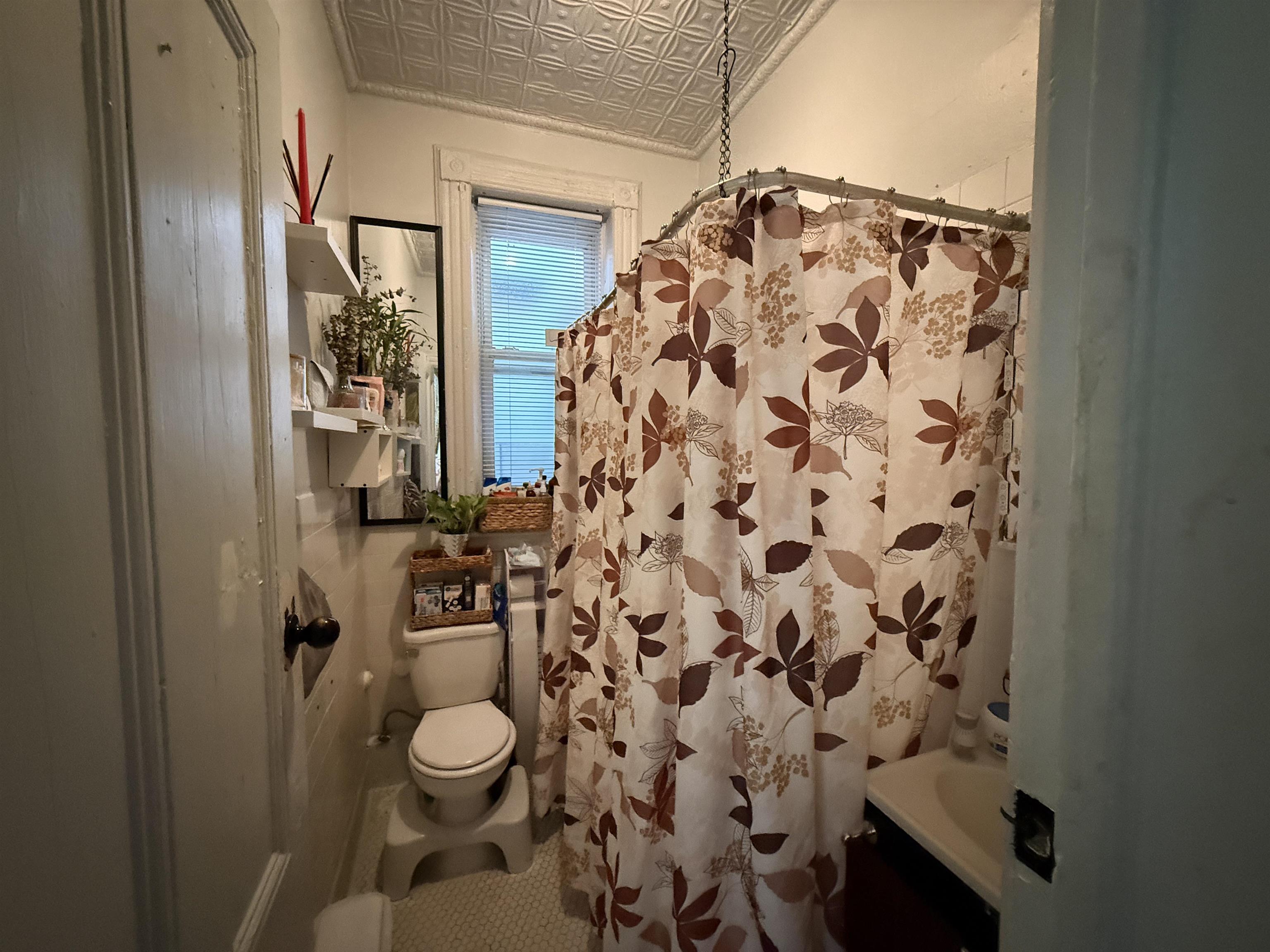 380 Baldwin Ave 3r Property Photo 4