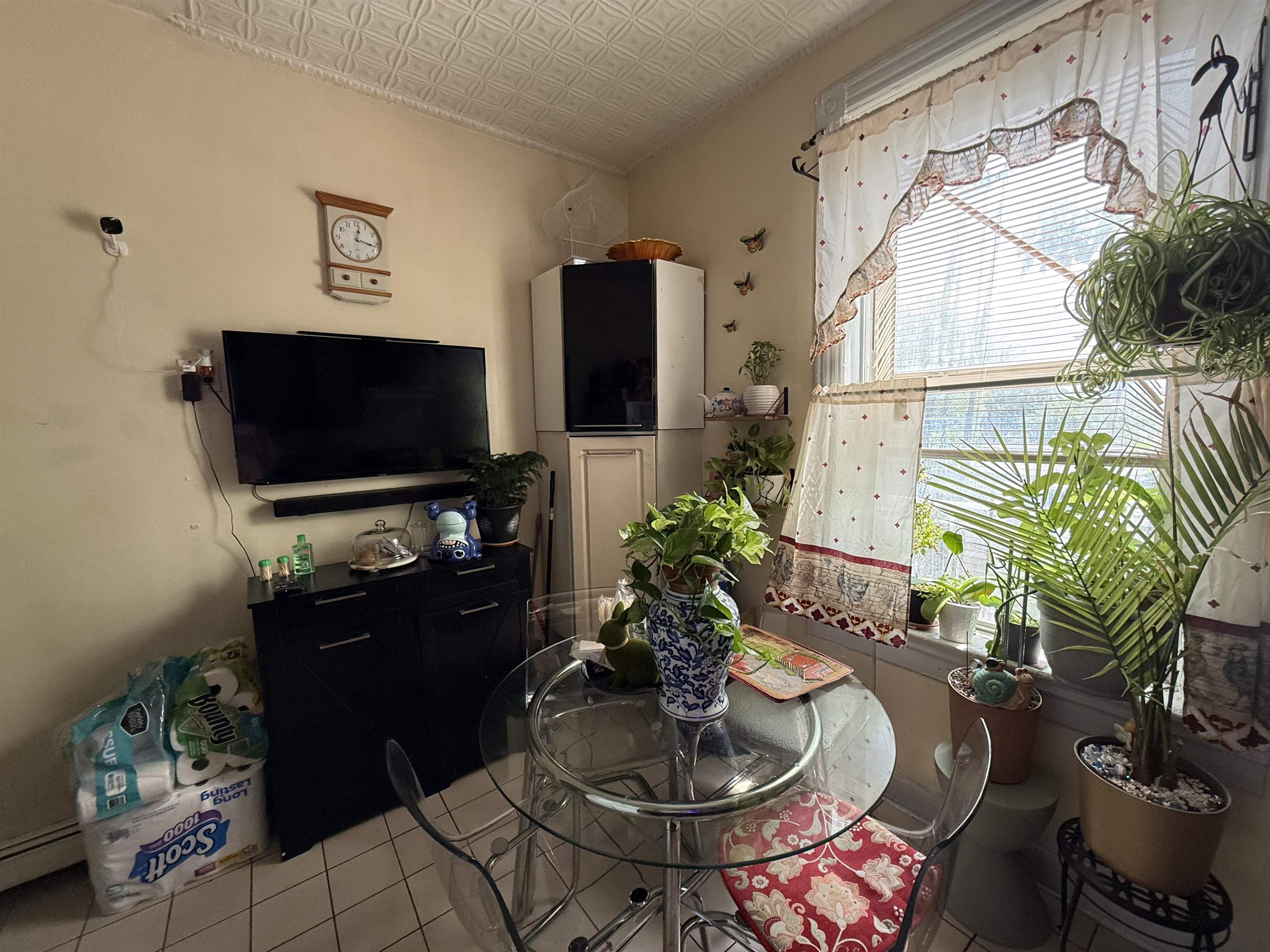 380 Baldwin Ave 3r Property Photo 7