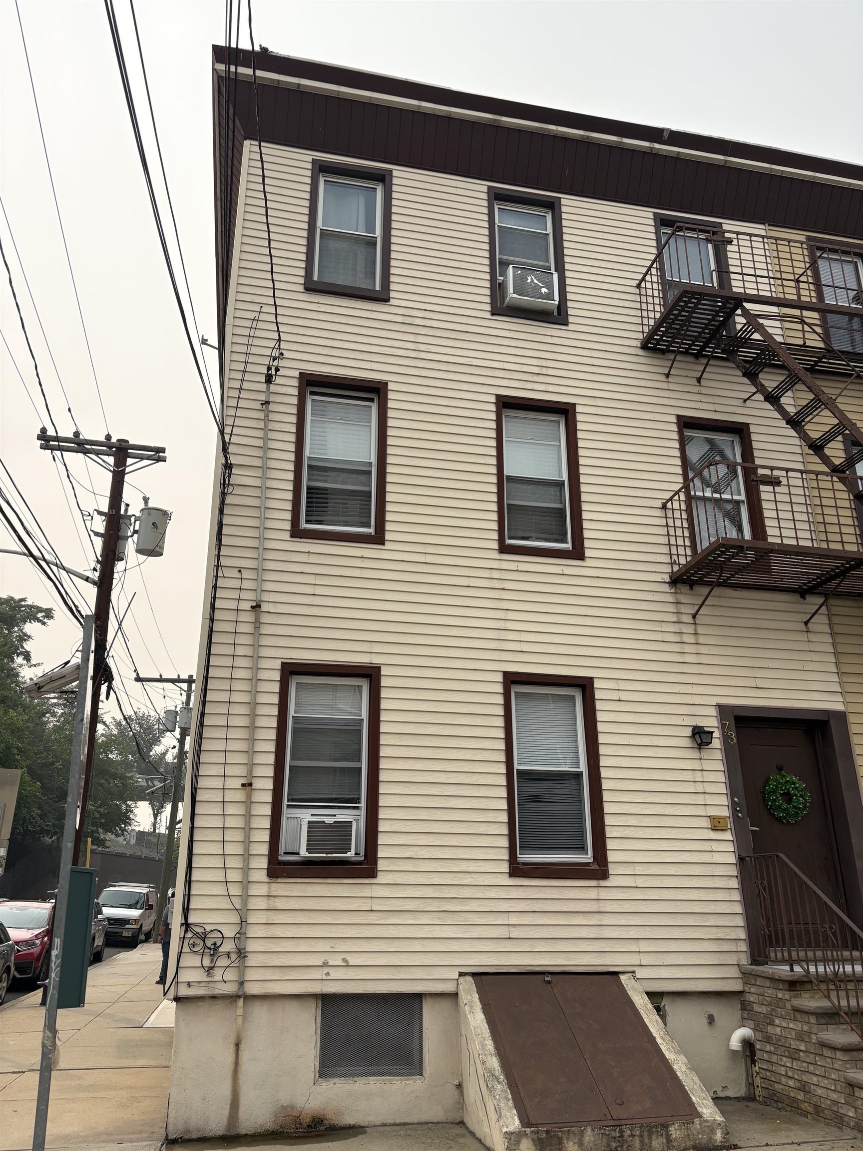 73 COLGATE ST Property Photo 1