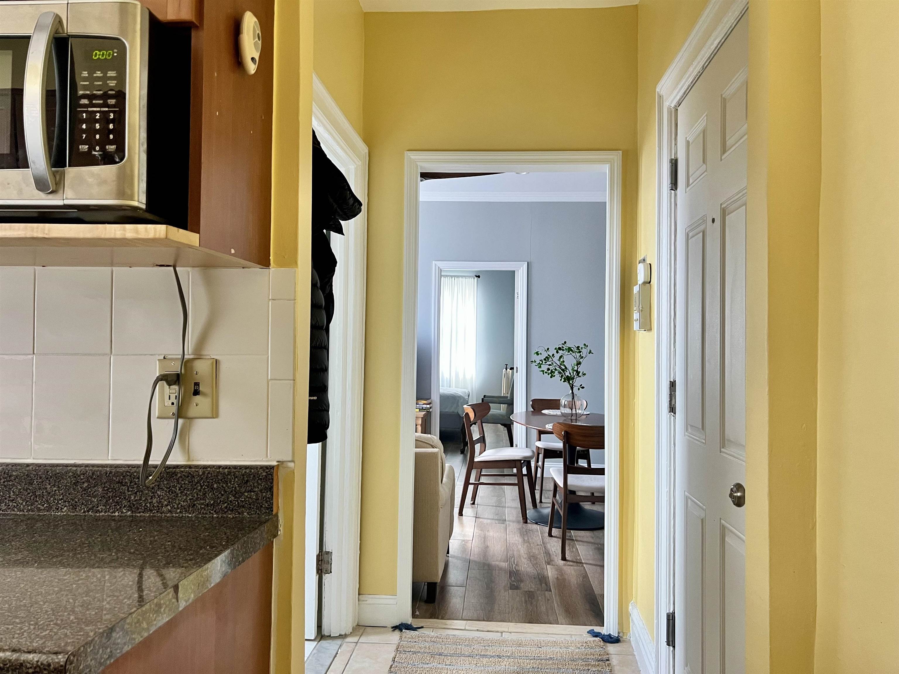 7812 Hudson Ave C4 Property Photo 6