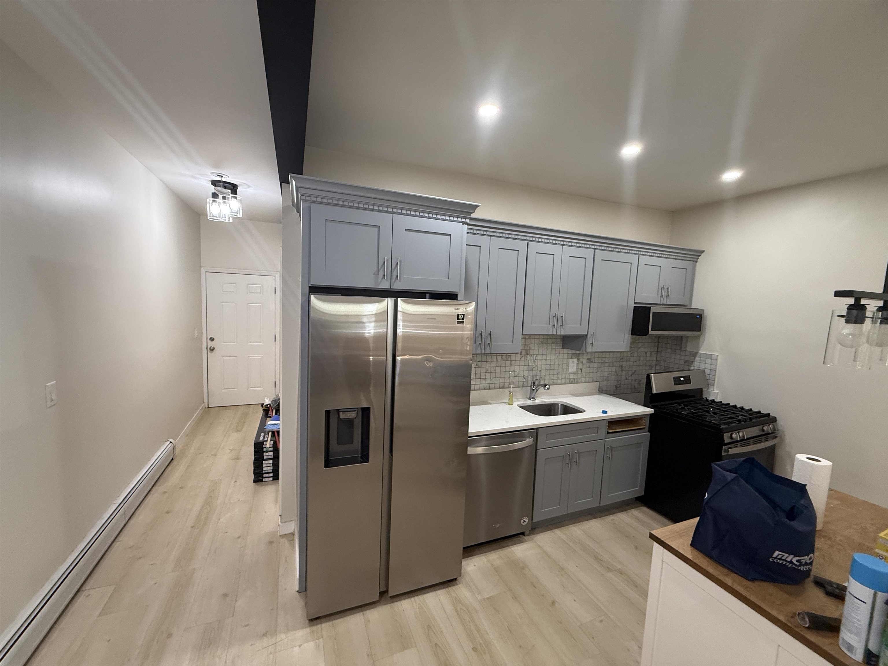 89 Oak St 1 Property Photo 3
