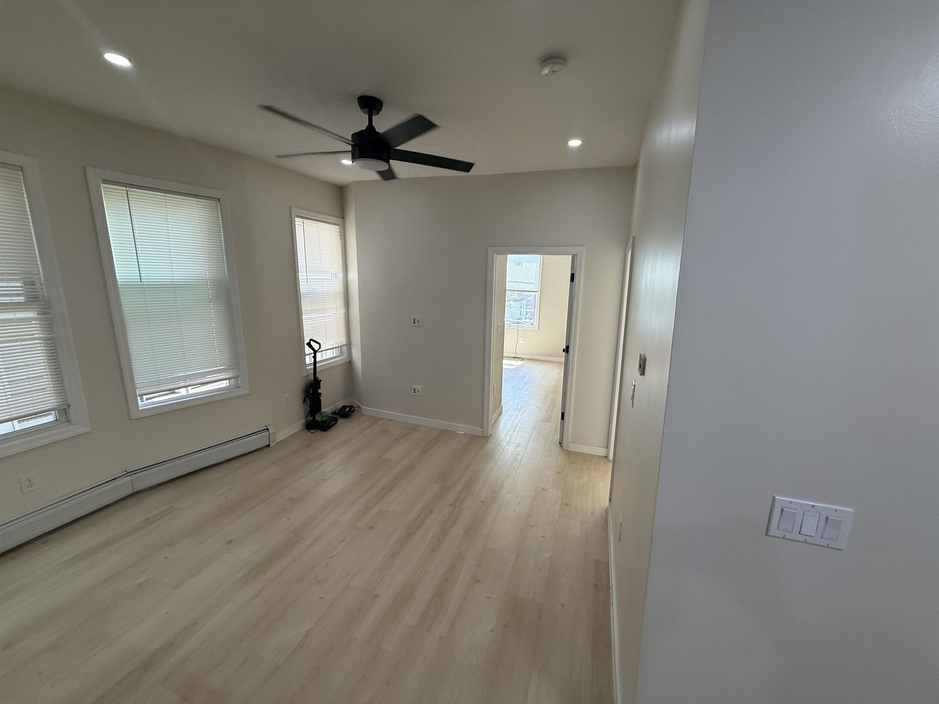 89 Oak St 1 Property Photo 5