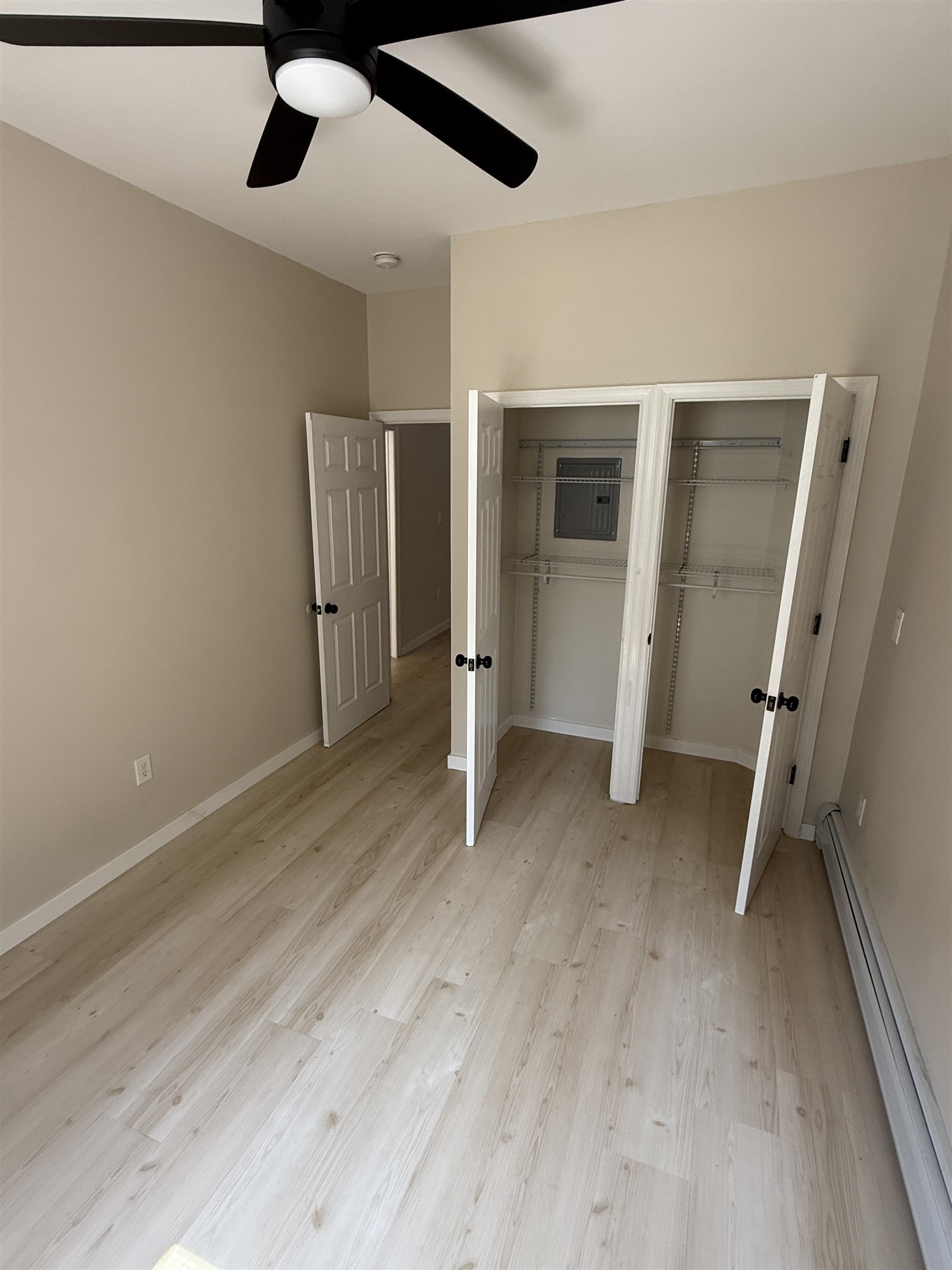 89 Oak St 1 Property Photo 8