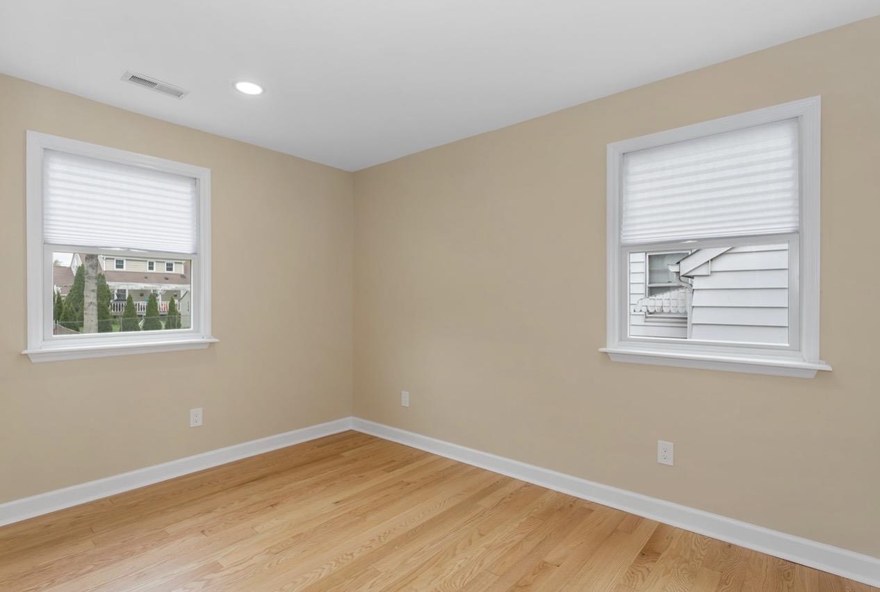 2535 Standish Ave Property Photo 23