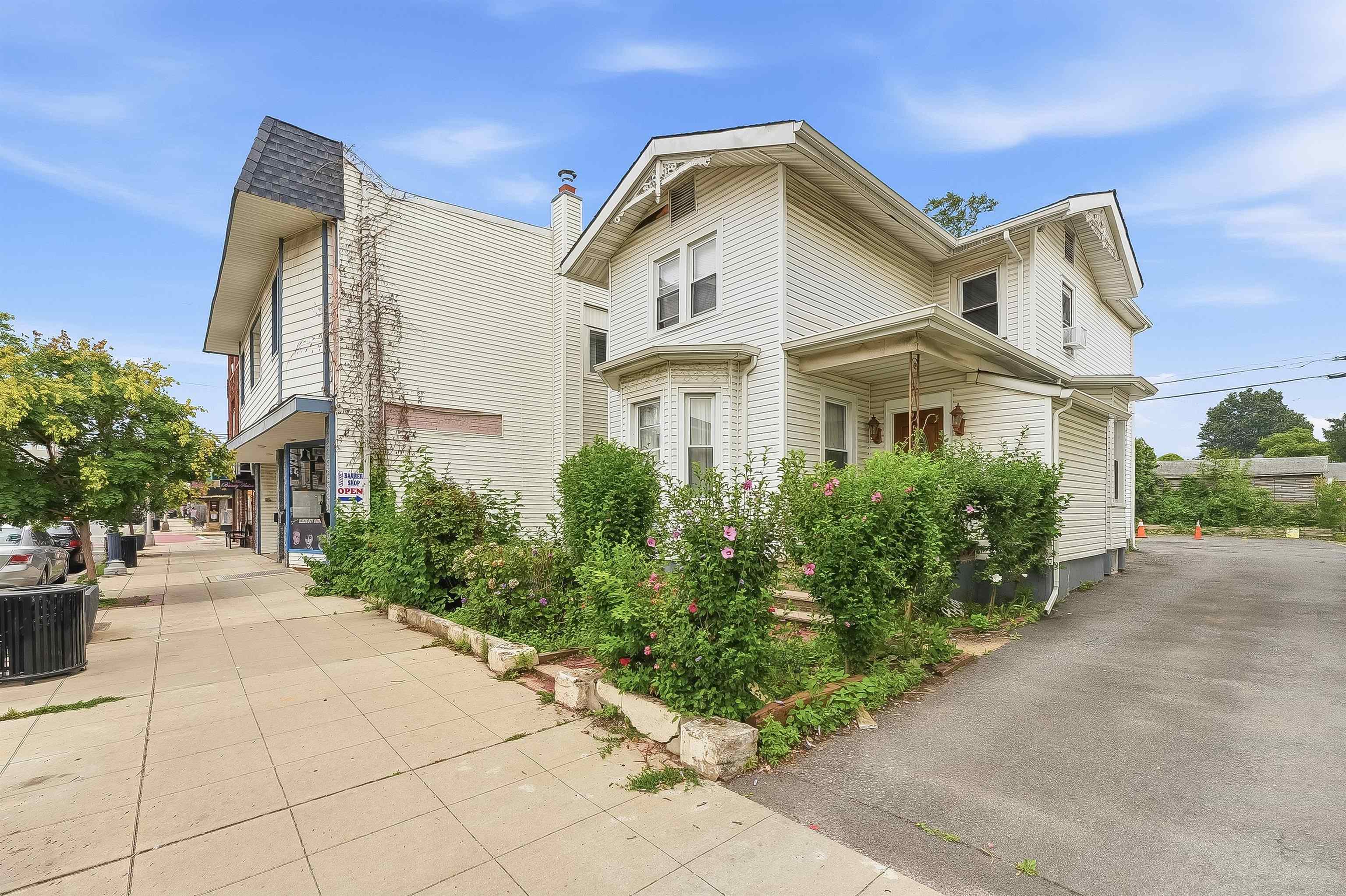 56 Passaic St Property Photo 20