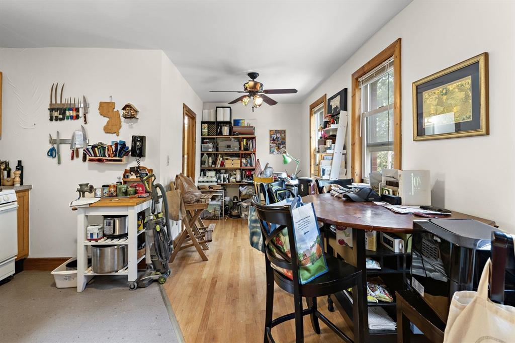 24 West Hamilton Pl Property Photo 23