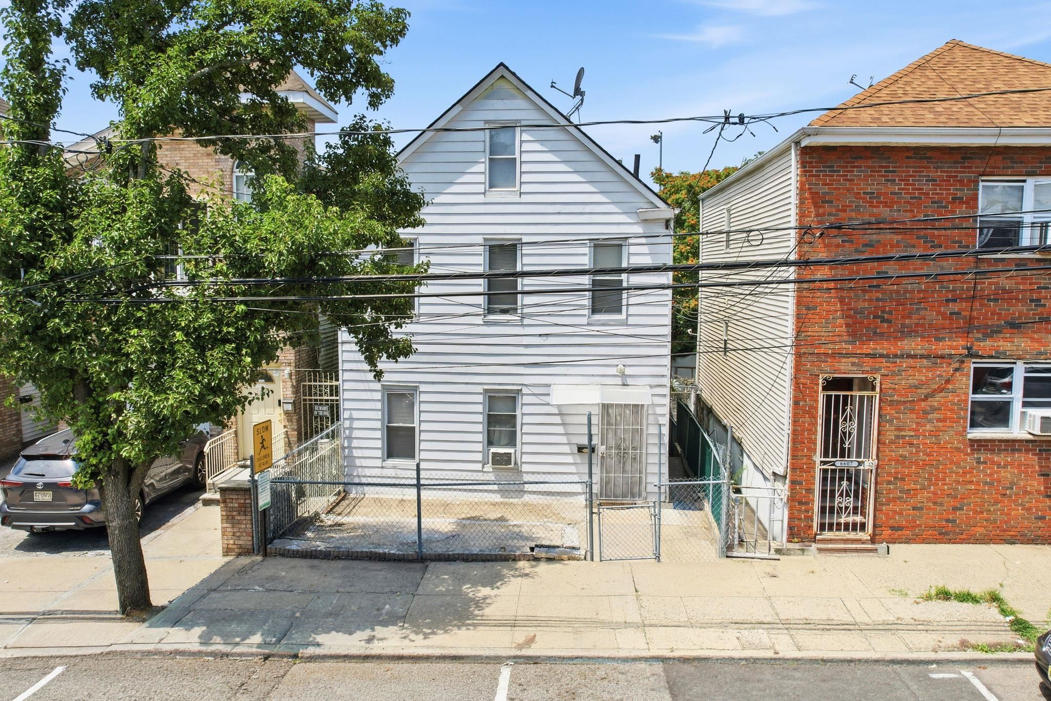 6605 Durham Ave Property Photo 14