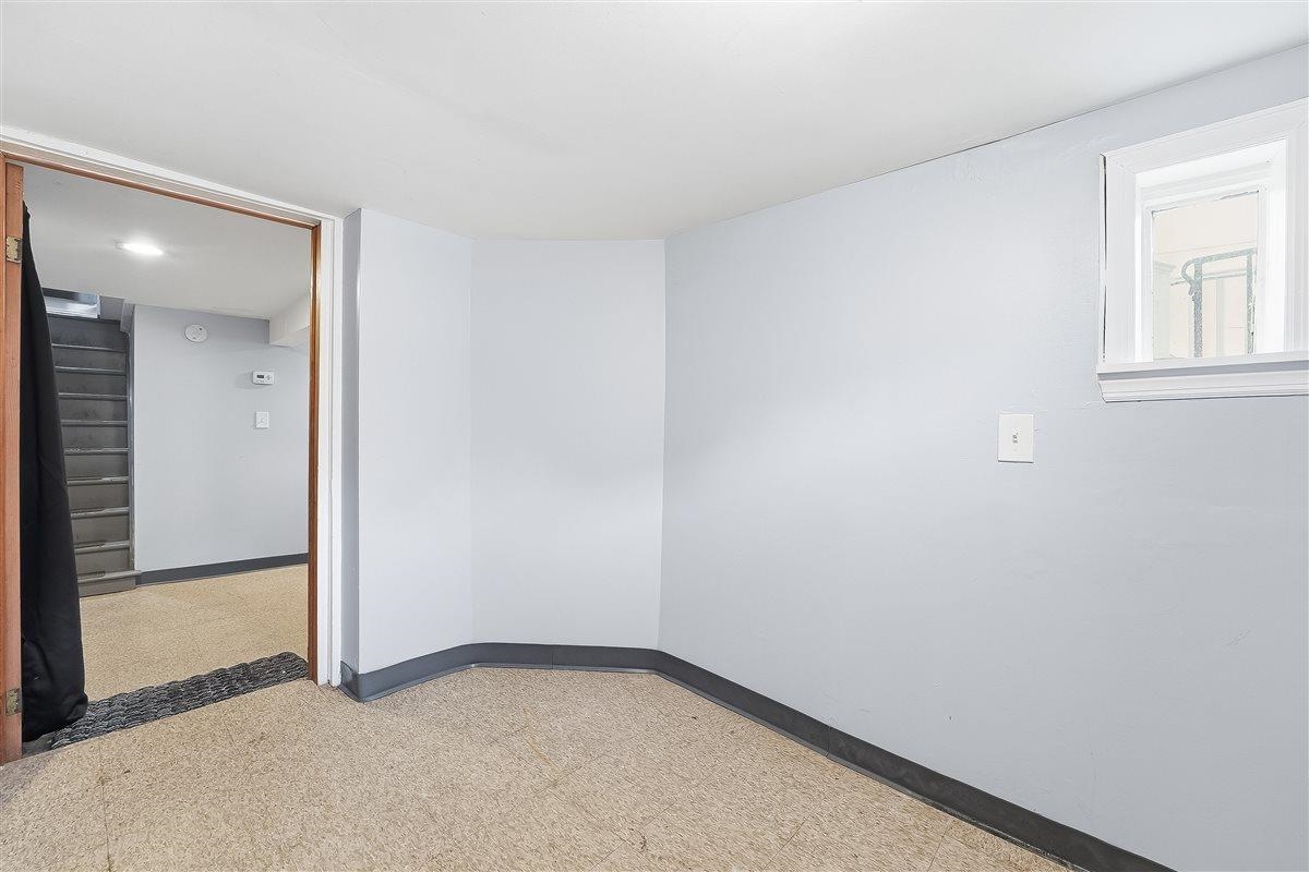 143 Lexington Ave Property Photo 23