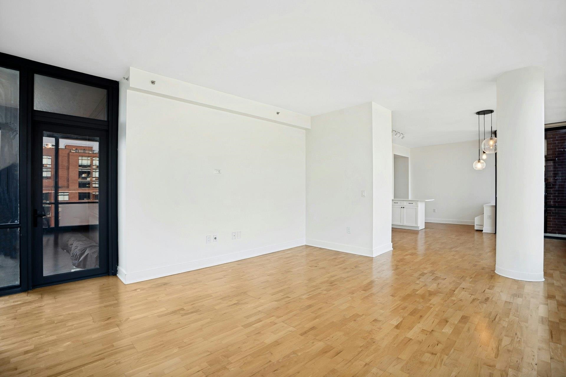 389 Washington St 33e Property Photo 14