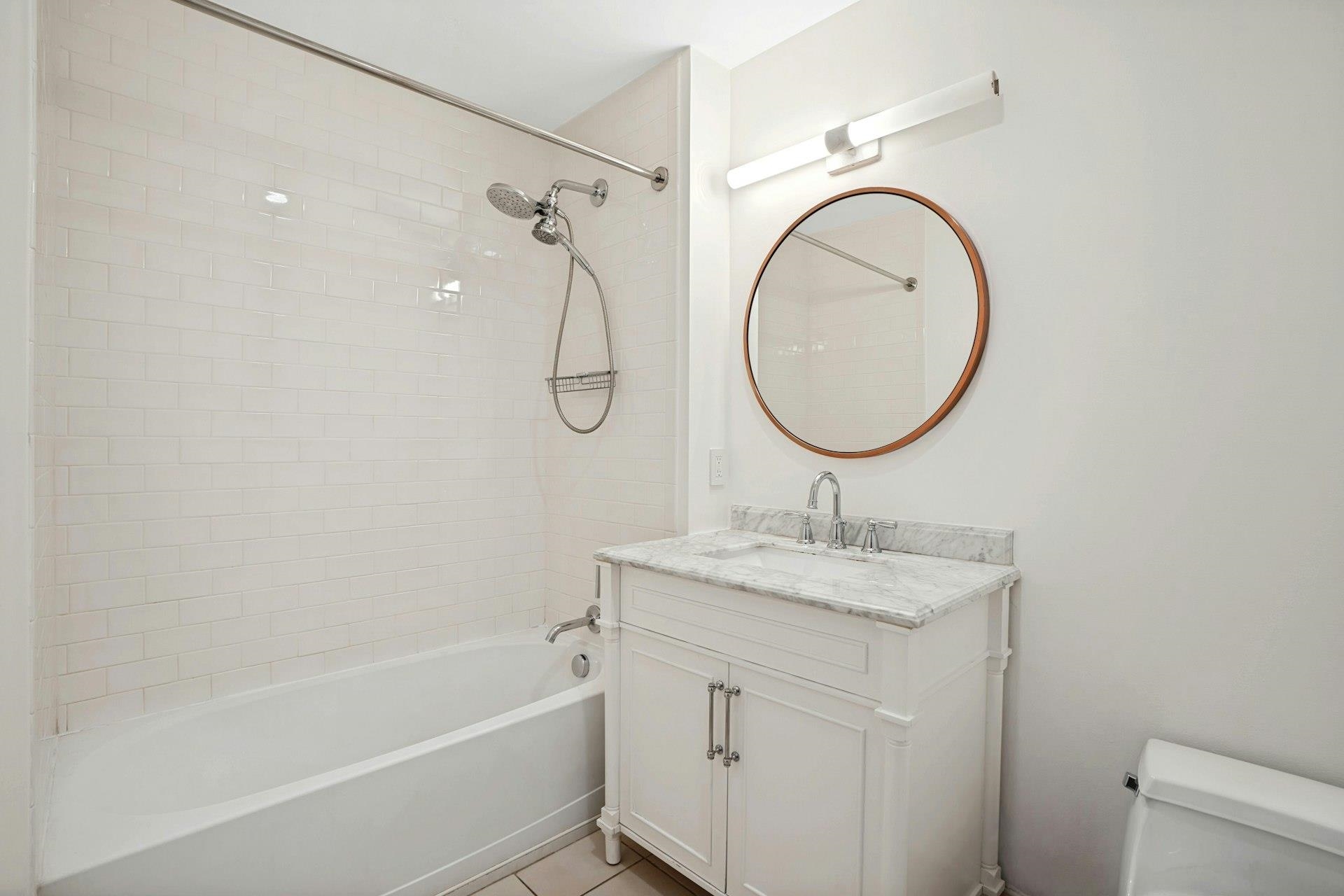 389 Washington St 33e Property Photo 18