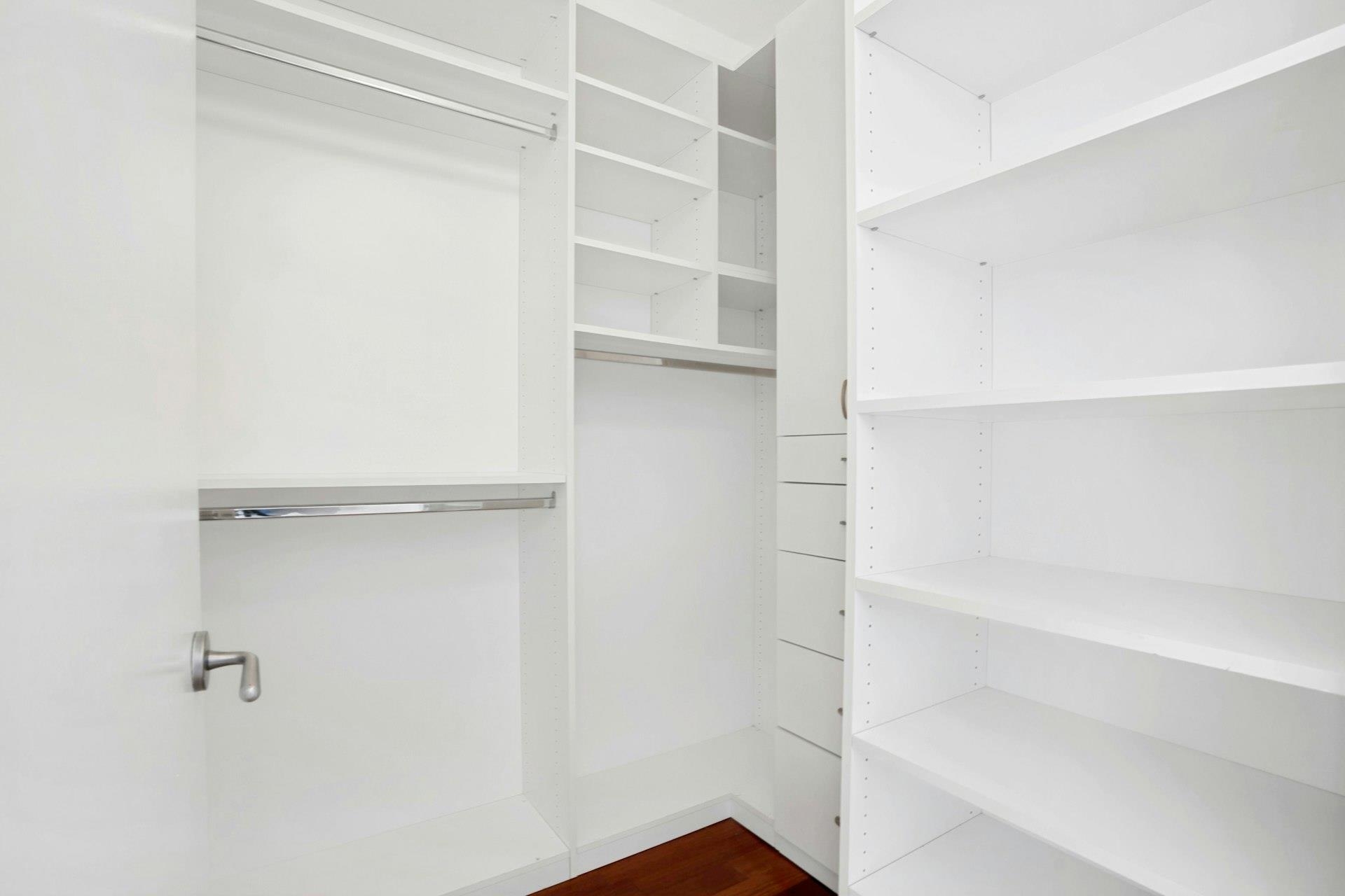 389 Washington St 33e Property Photo 26