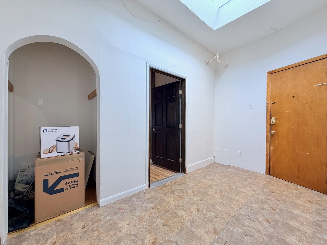 514 Monastery Pl 2r Property Photo 19