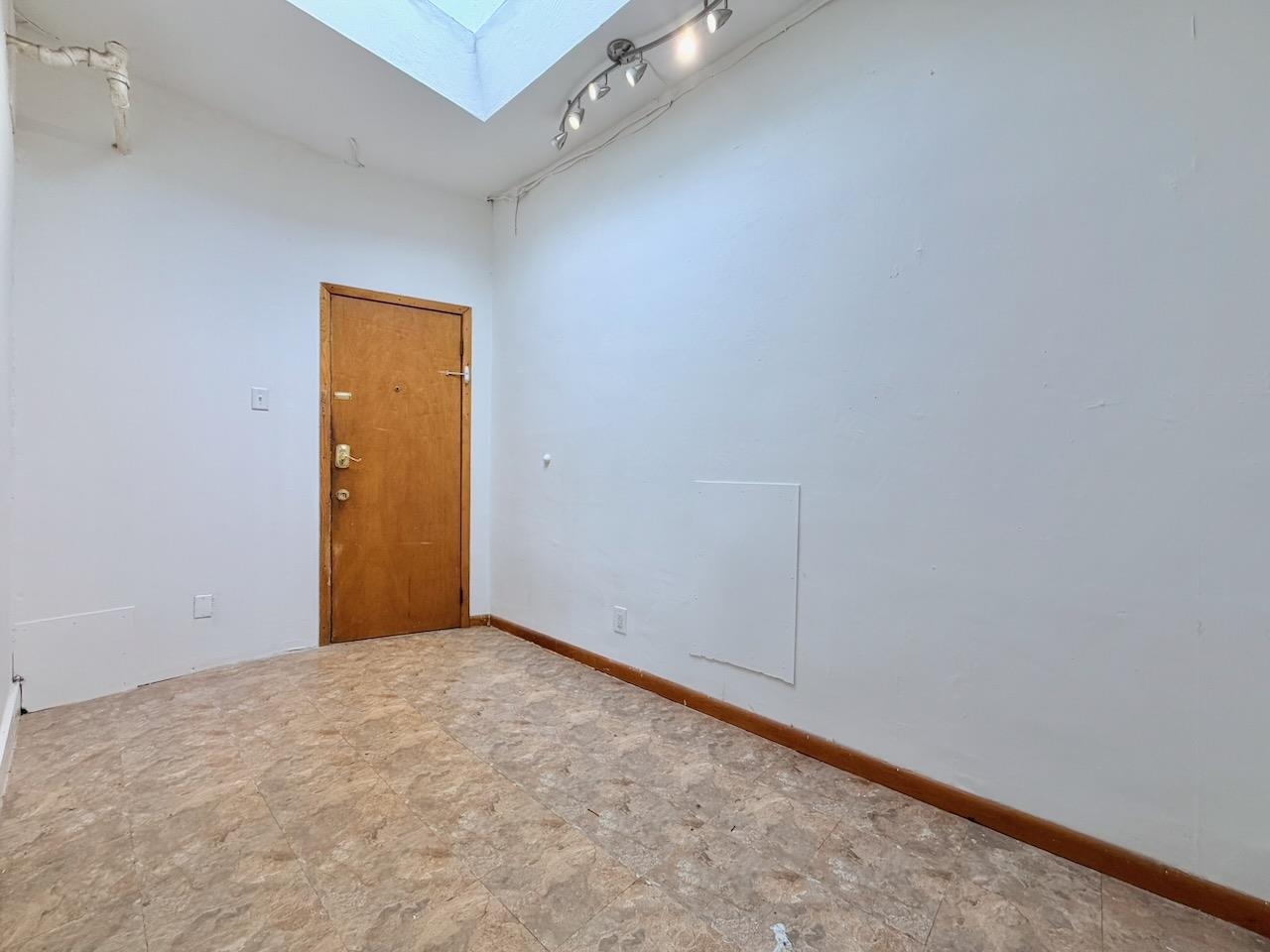 514 Monastery Pl 2r Property Photo 20