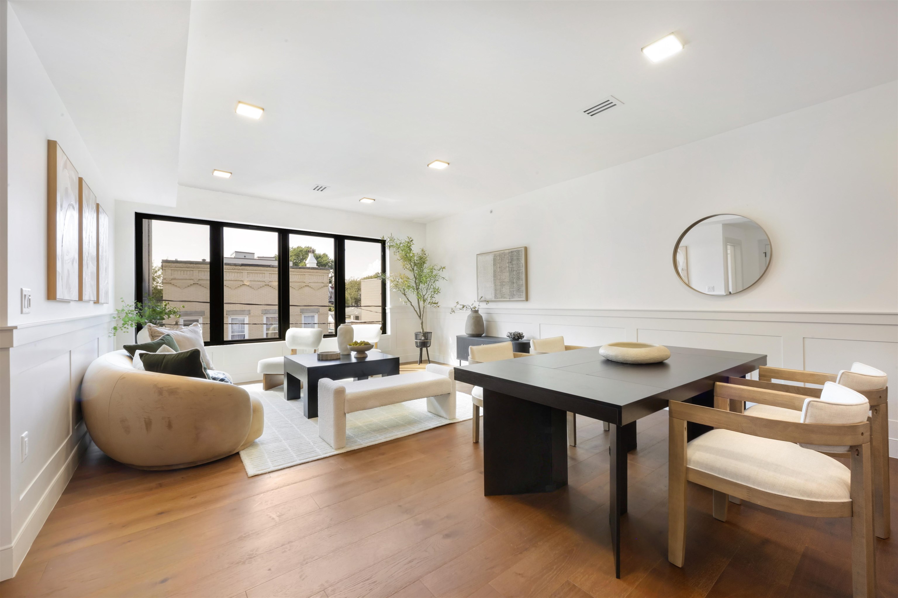 262 New York Ave 203 Property Photo 4