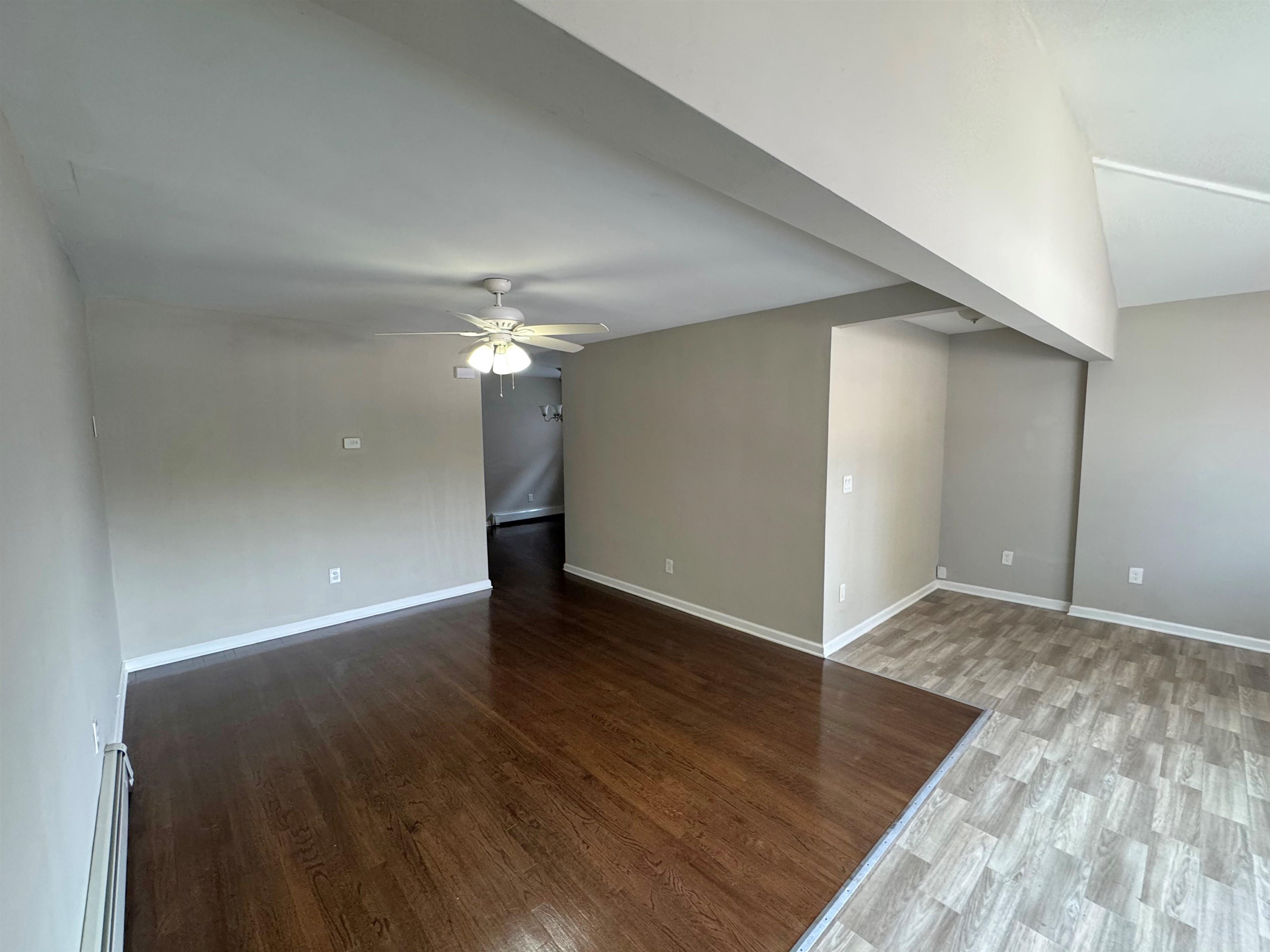 71 Suburbia Ct Property Photo 3