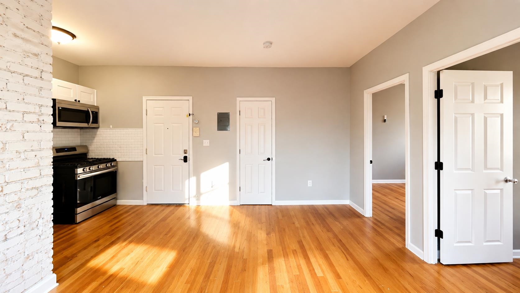 305 Cator Ave 1f Property Photo 8